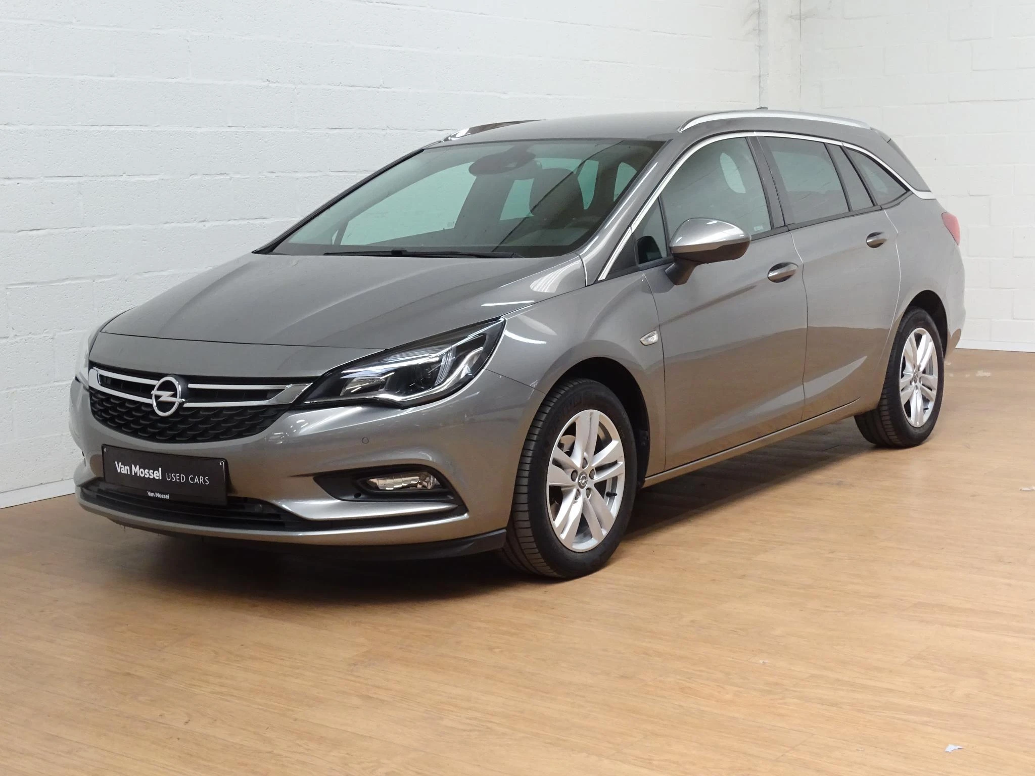 Opel-Astra-image-6