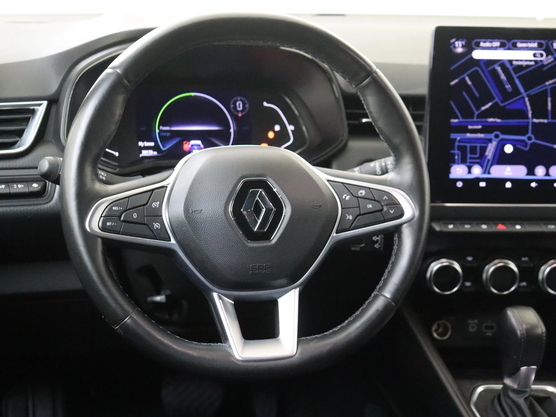 Renault-Clio-image-9