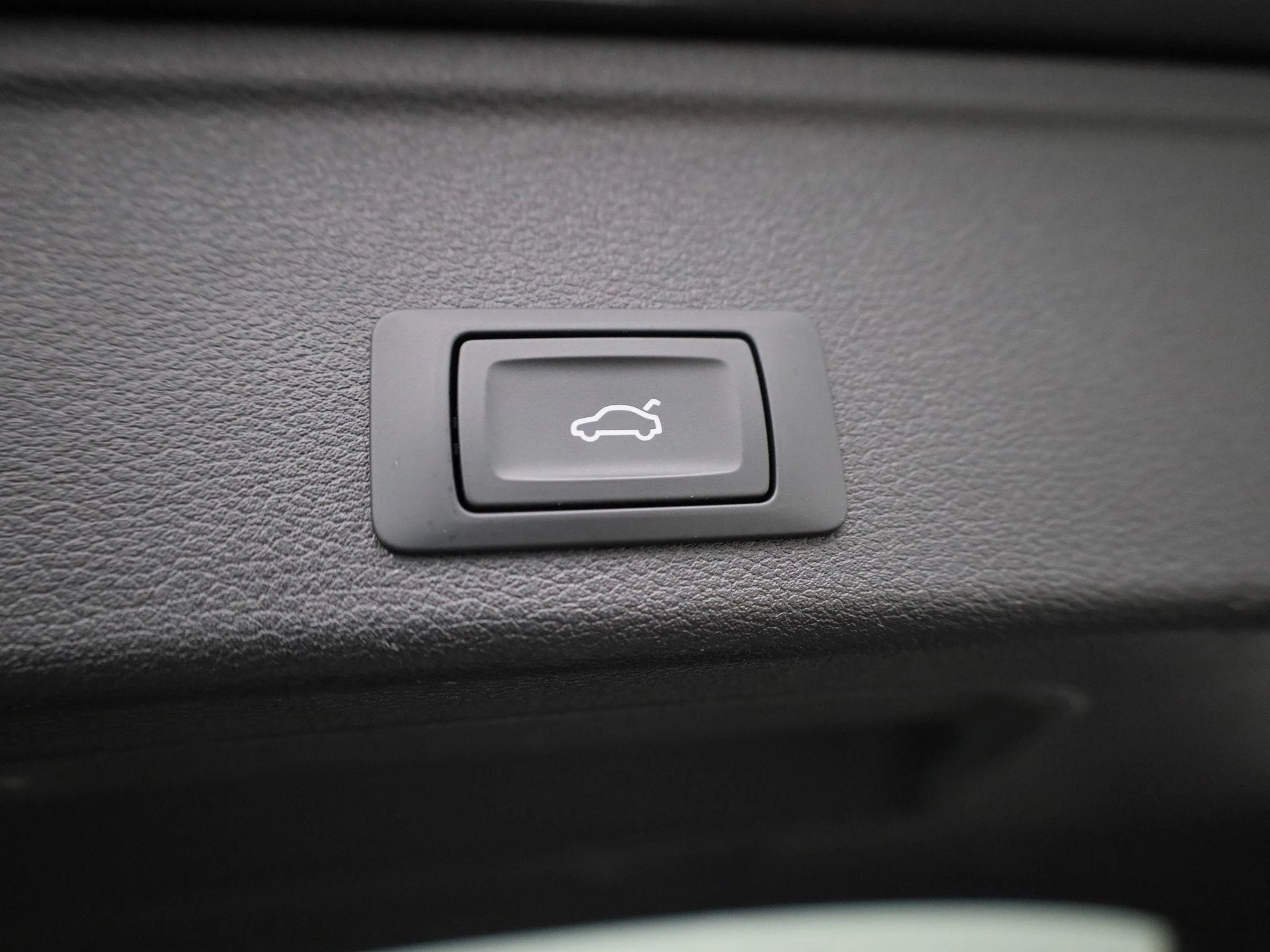 Audi A4 Avant 40 TFSI quattro S edition