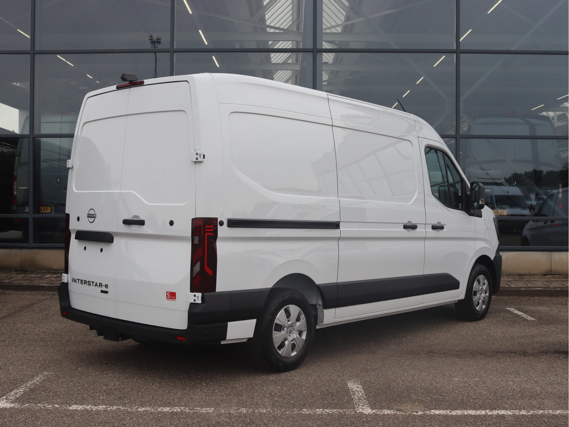 Nissan Interstar Interstar-e L2H2 Limited 87 kWh | 408km WLTP/CLIMA/CAMERA/CAR PLAY |