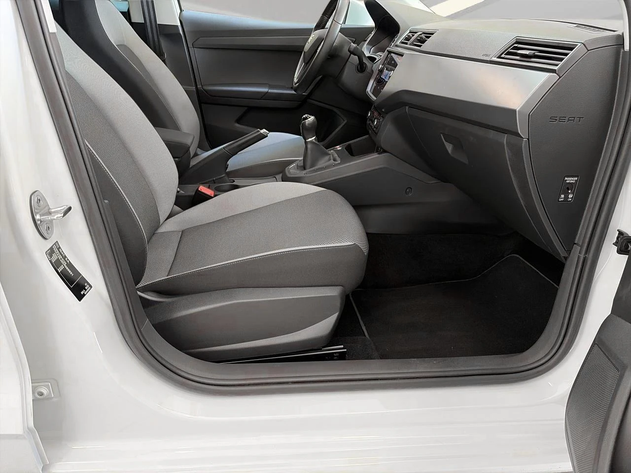 SEAT-Ibiza-image-19