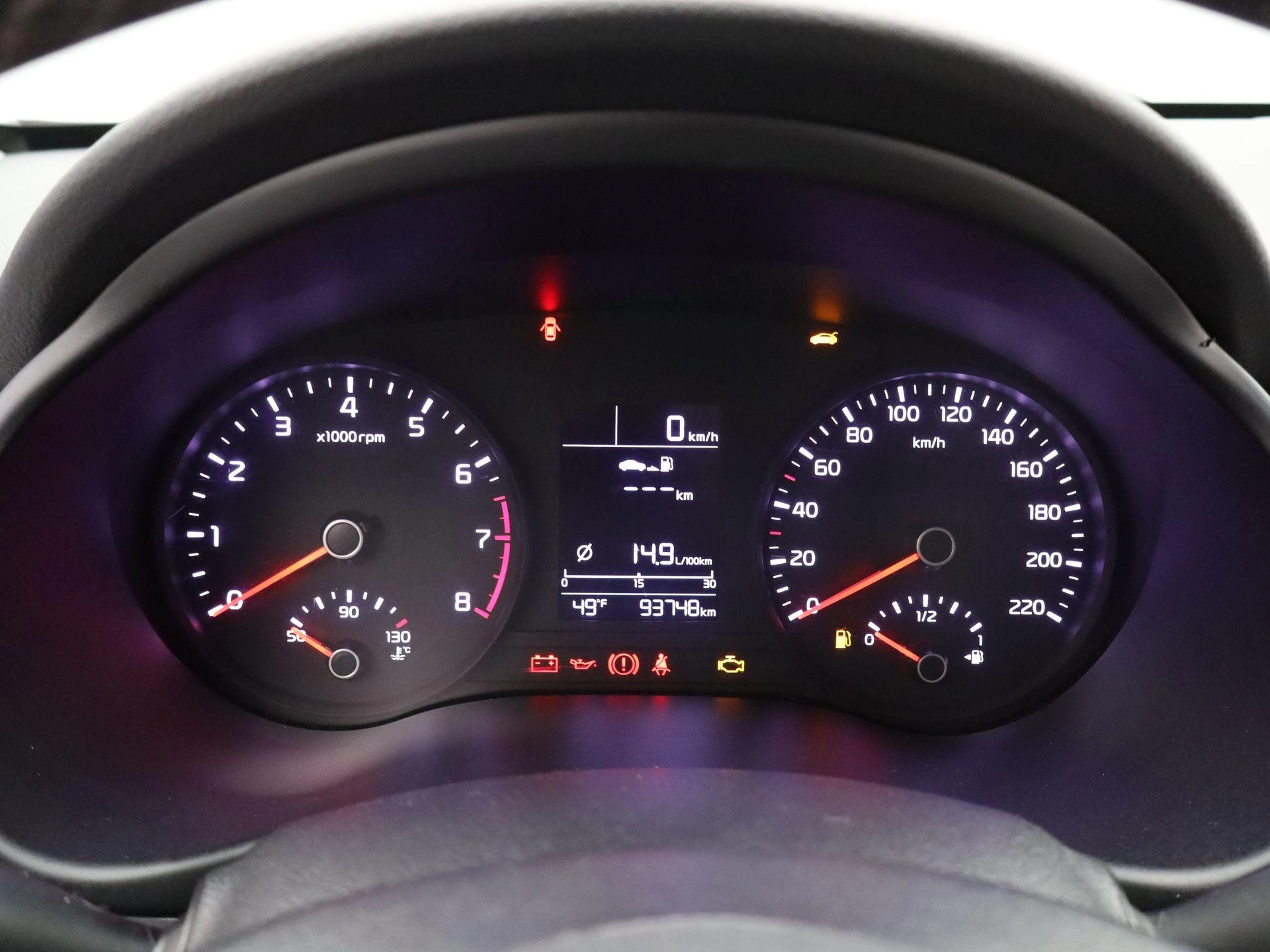 Kia-Stonic-image-7