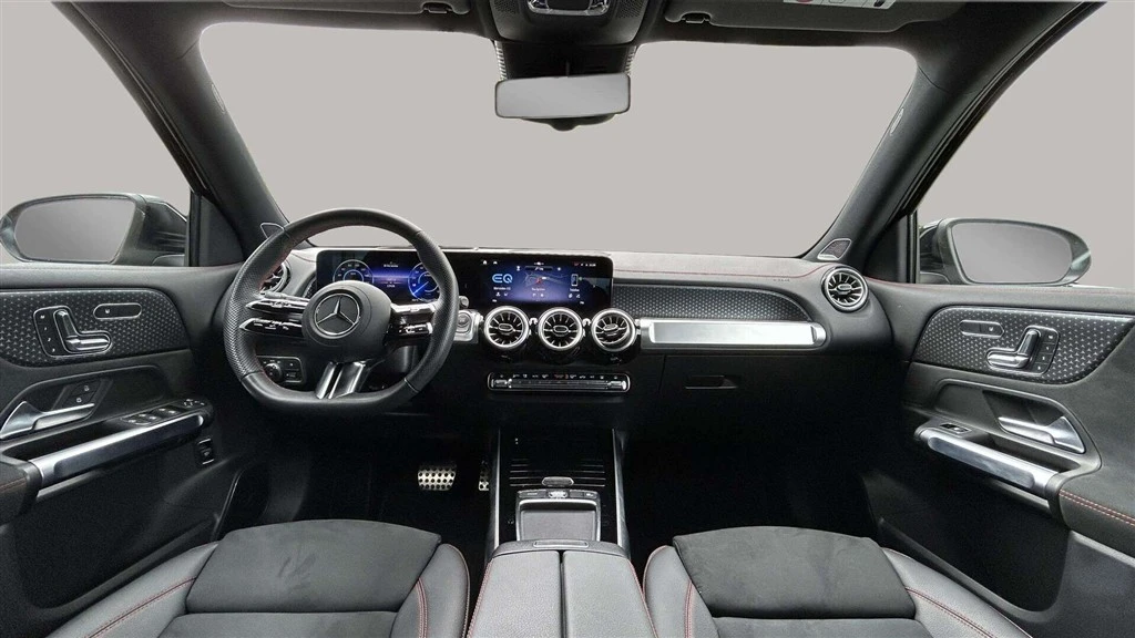 Mercedes-Benz-EQB-image-13