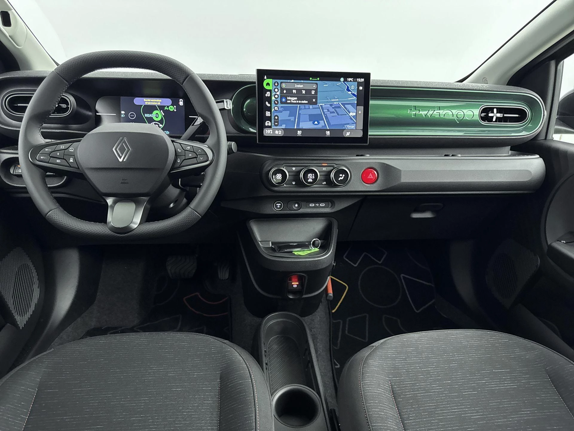 Renault-Twingo-image-15