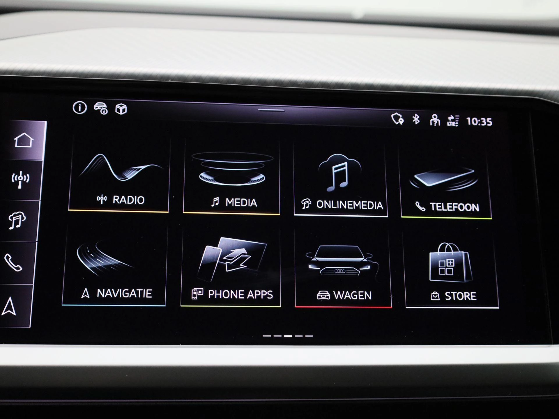 Audi-Q4 e-tron-image-21