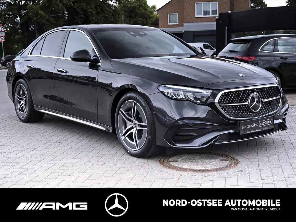 Mercedes-Benz E-Klasse 220 d AMG AHK MBUX LED SHZ KEYLESS-GO AMG Line
