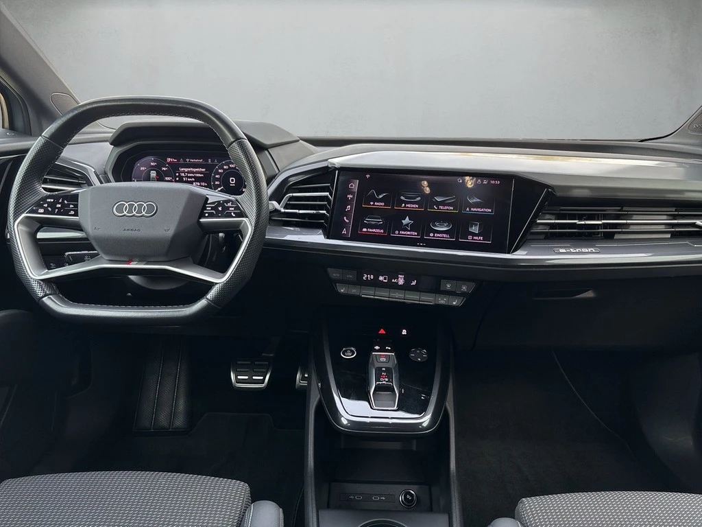 Audi-Q4 e-tron-image-8
