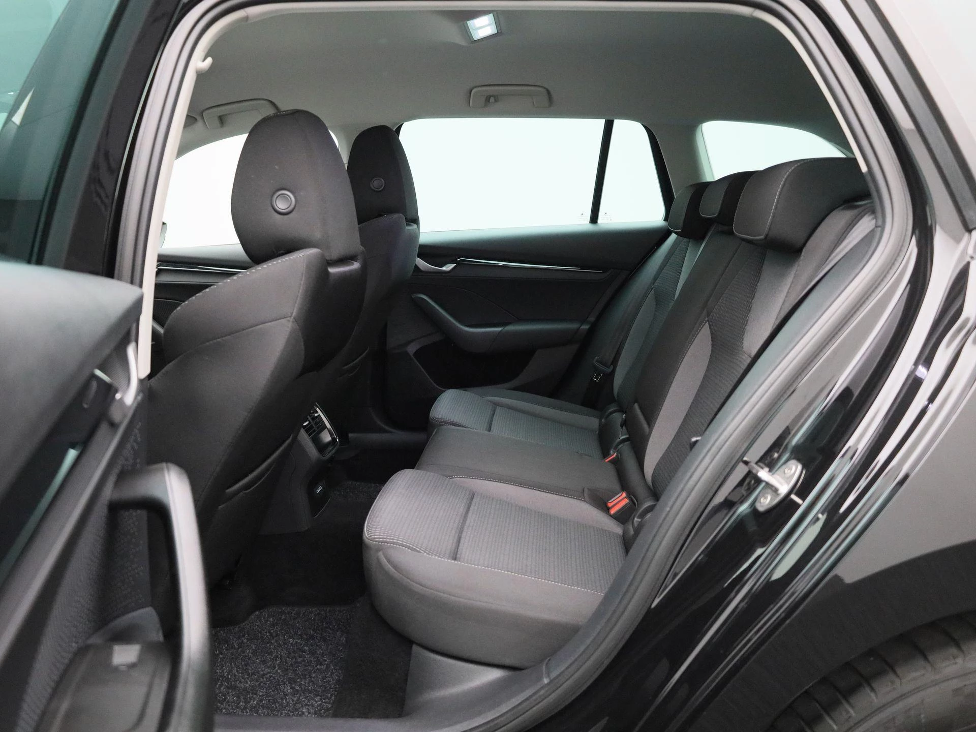 Škoda-Octavia-image-11