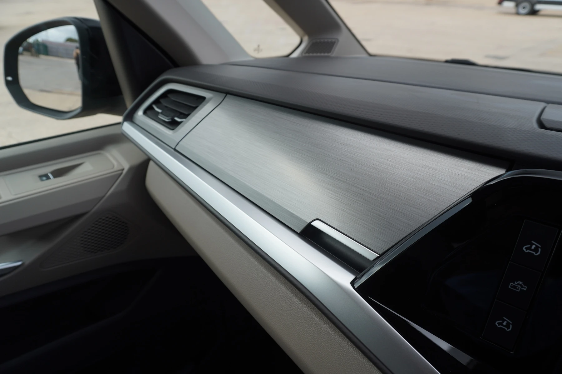 Volkswagen-California-image-42