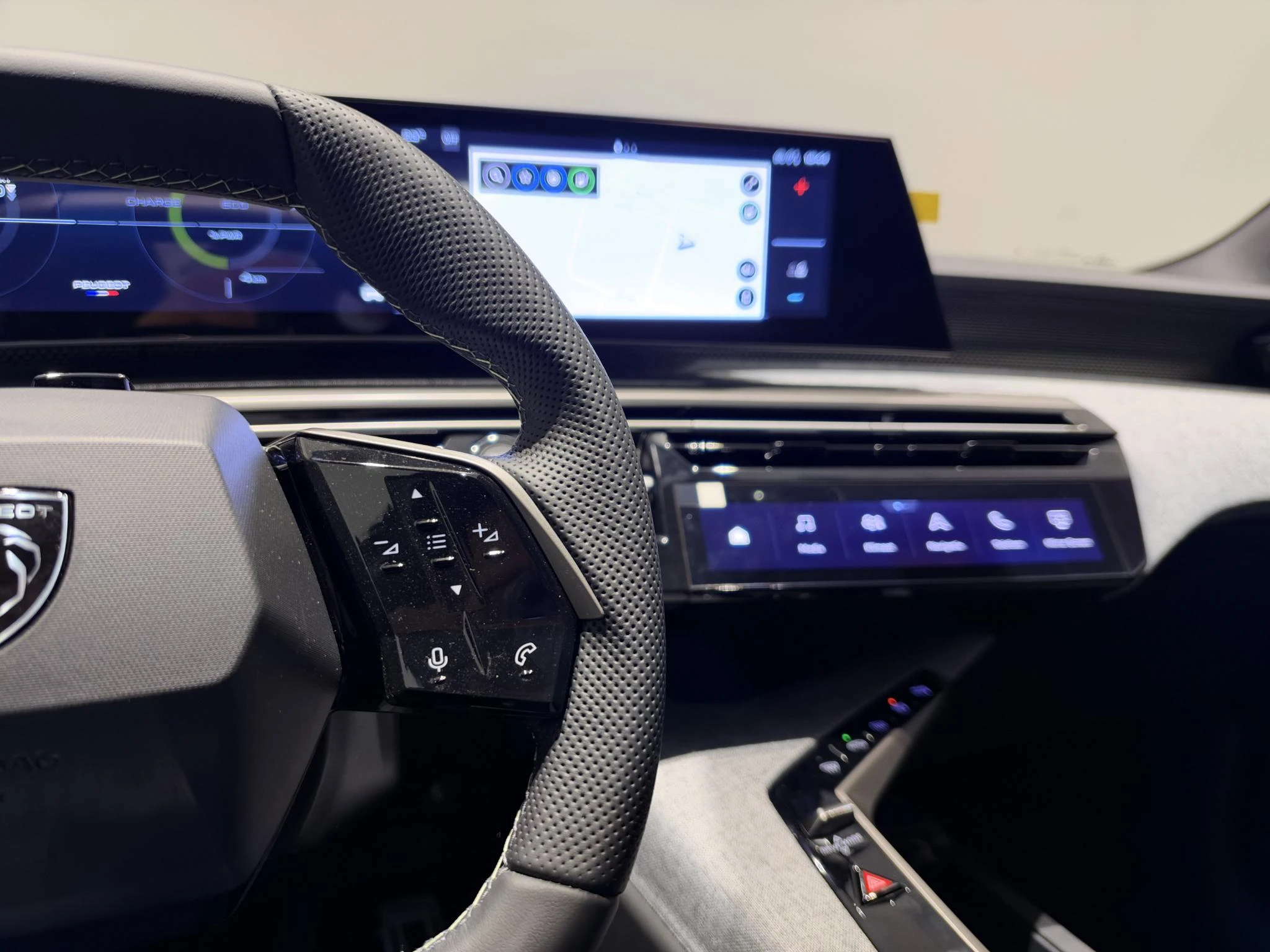 Peugeot-e-3008-image-19