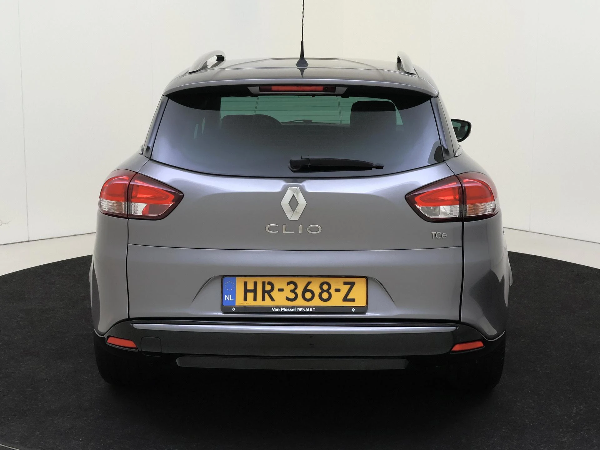 Renault-Clio-image-6