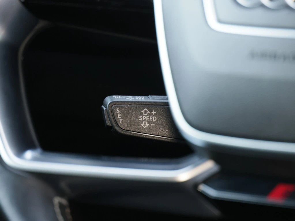 Audi-e-tron-image-14