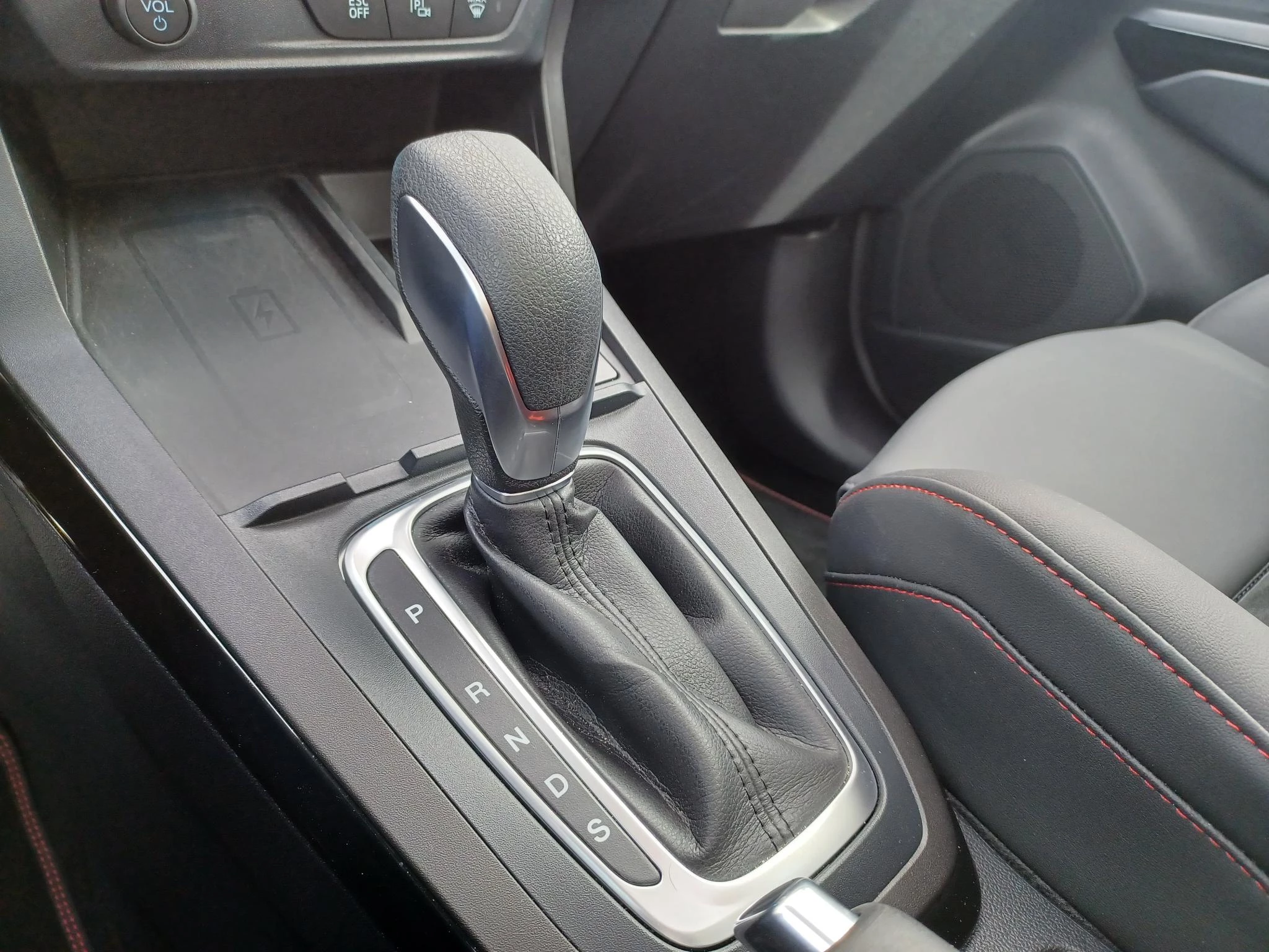 Ford Puma ST Facelift - Auto - Pano Dak - TOP CAR