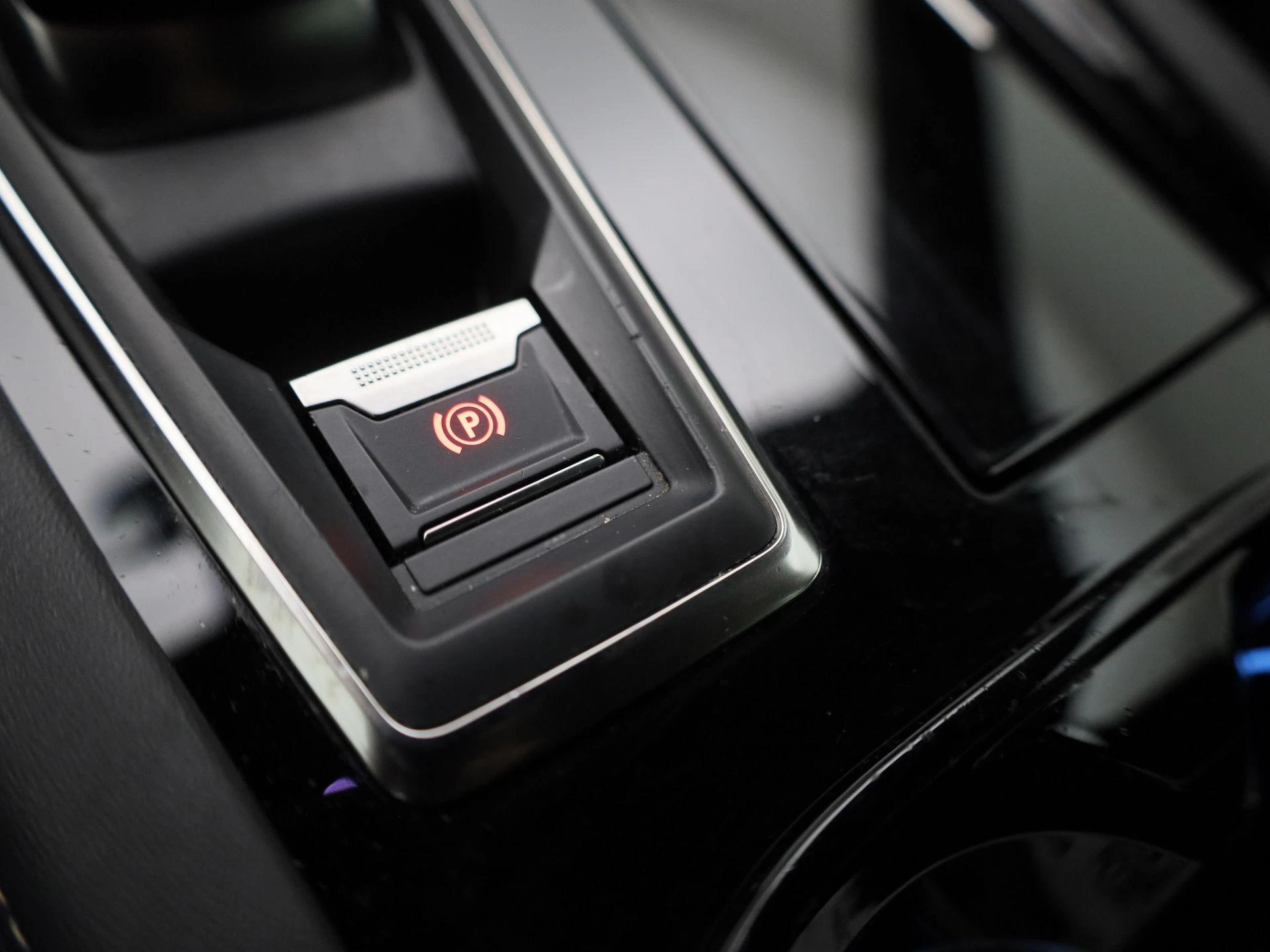 Peugeot-508-image-28