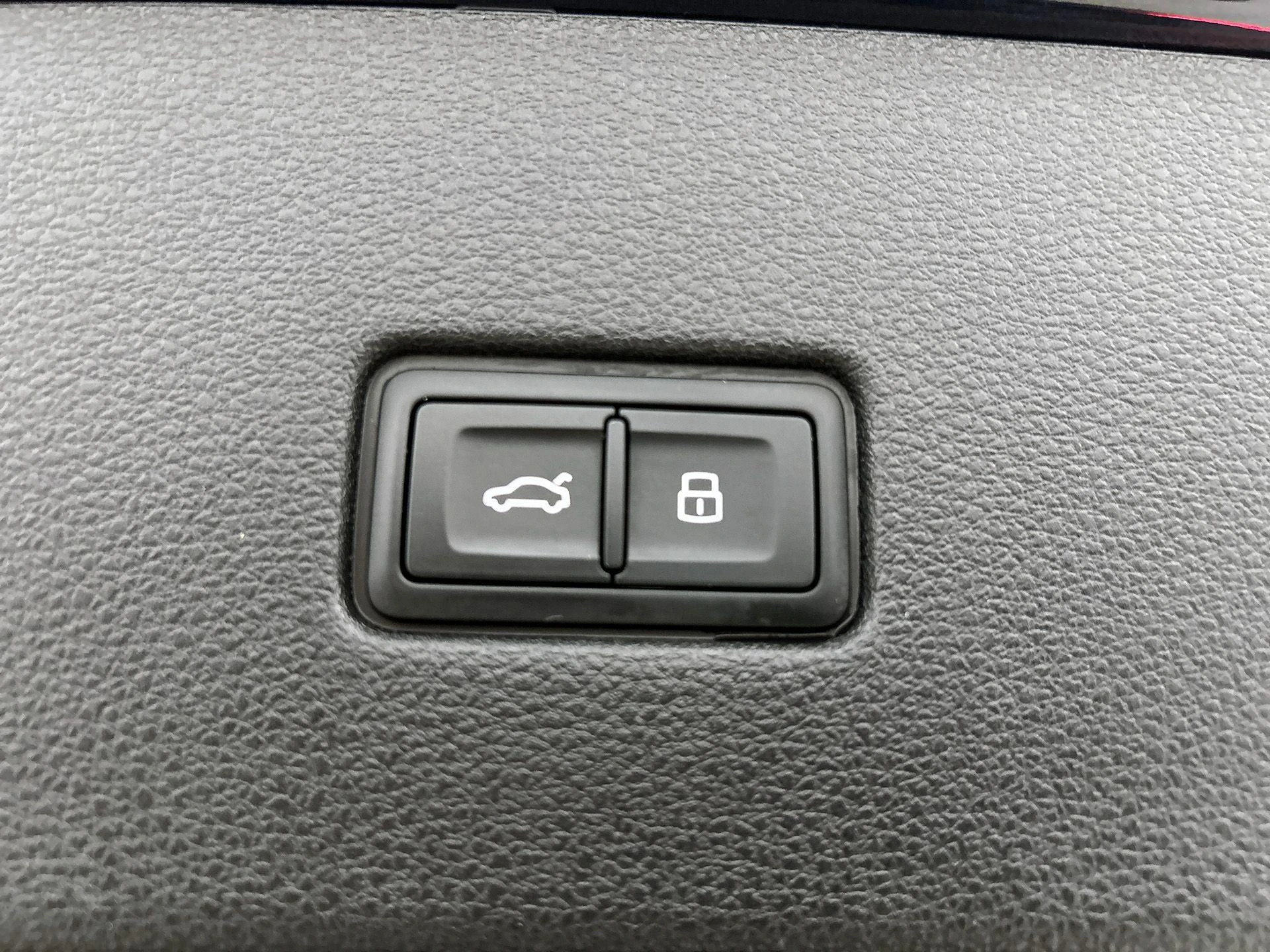 Audi-Q8-image-17