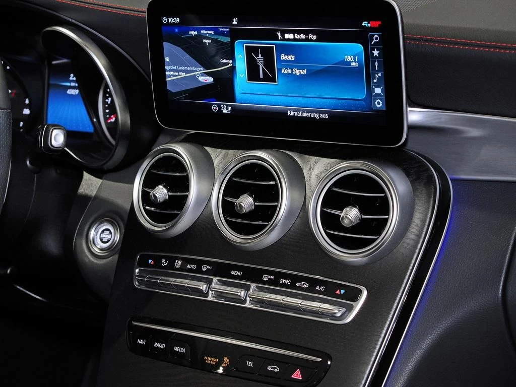 Mercedes-Benz-C-Klasse 200-image-11