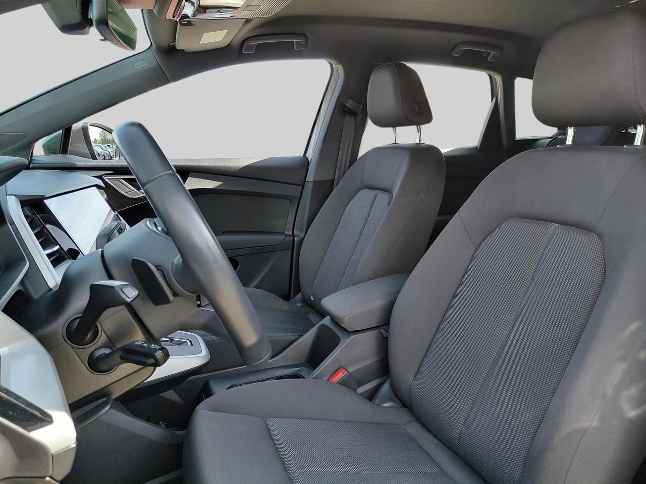 Audi-Q4 e-tron-image-16