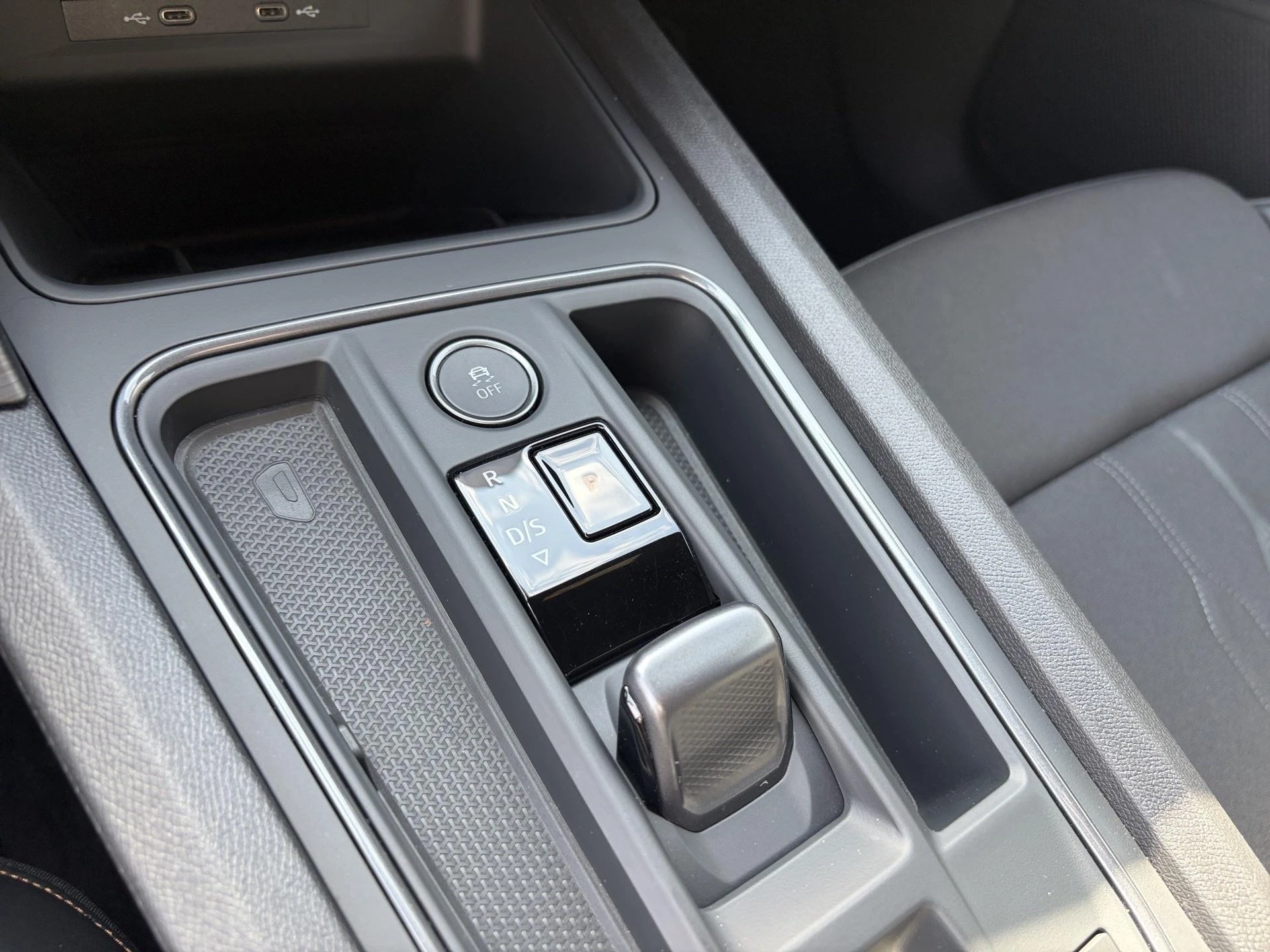 CUPRA-Leon-image-8