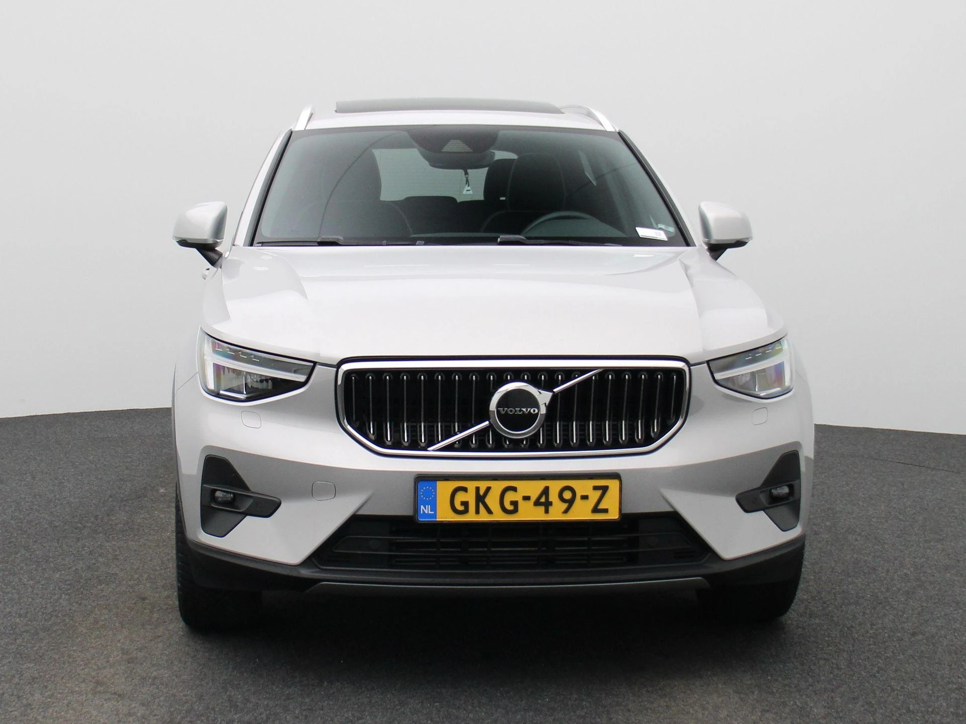 Volvo-XC40-image-2
