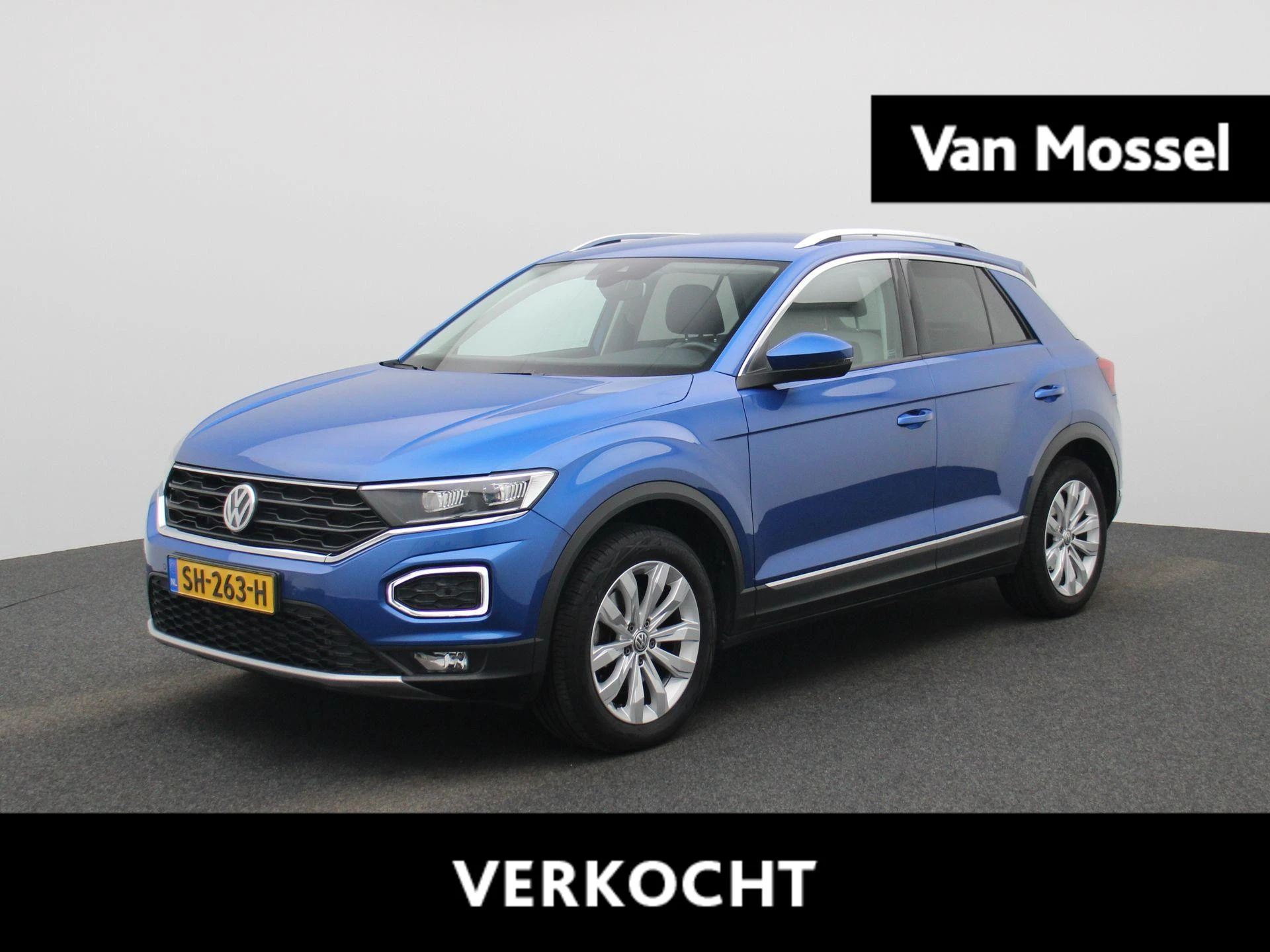 Volkswagen-T-Roc-image-0