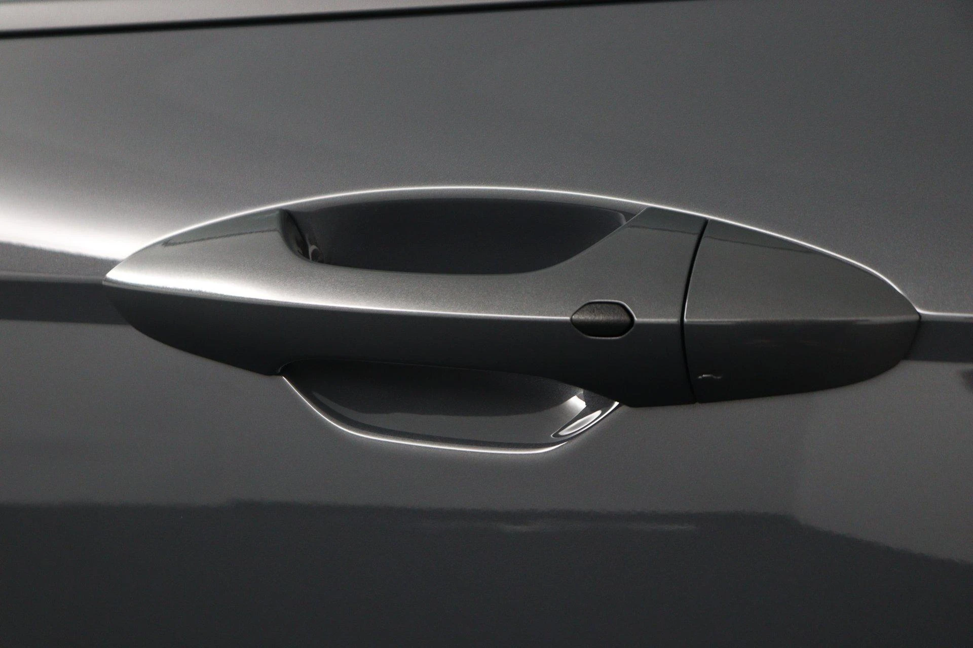 Hyundai-Kona-image-34