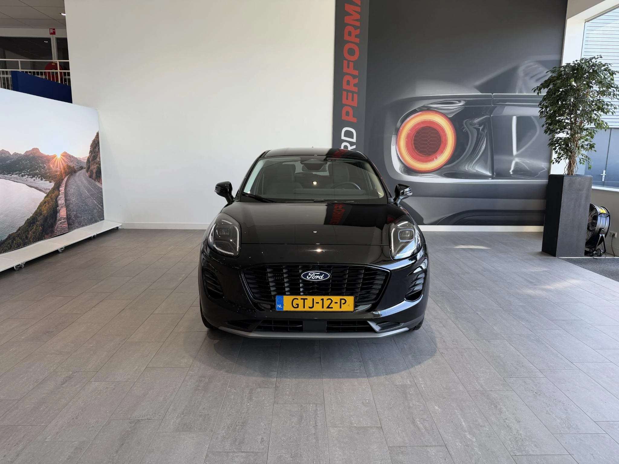 Ford Puma 1.0 EcoBoost Hybrid Titanium