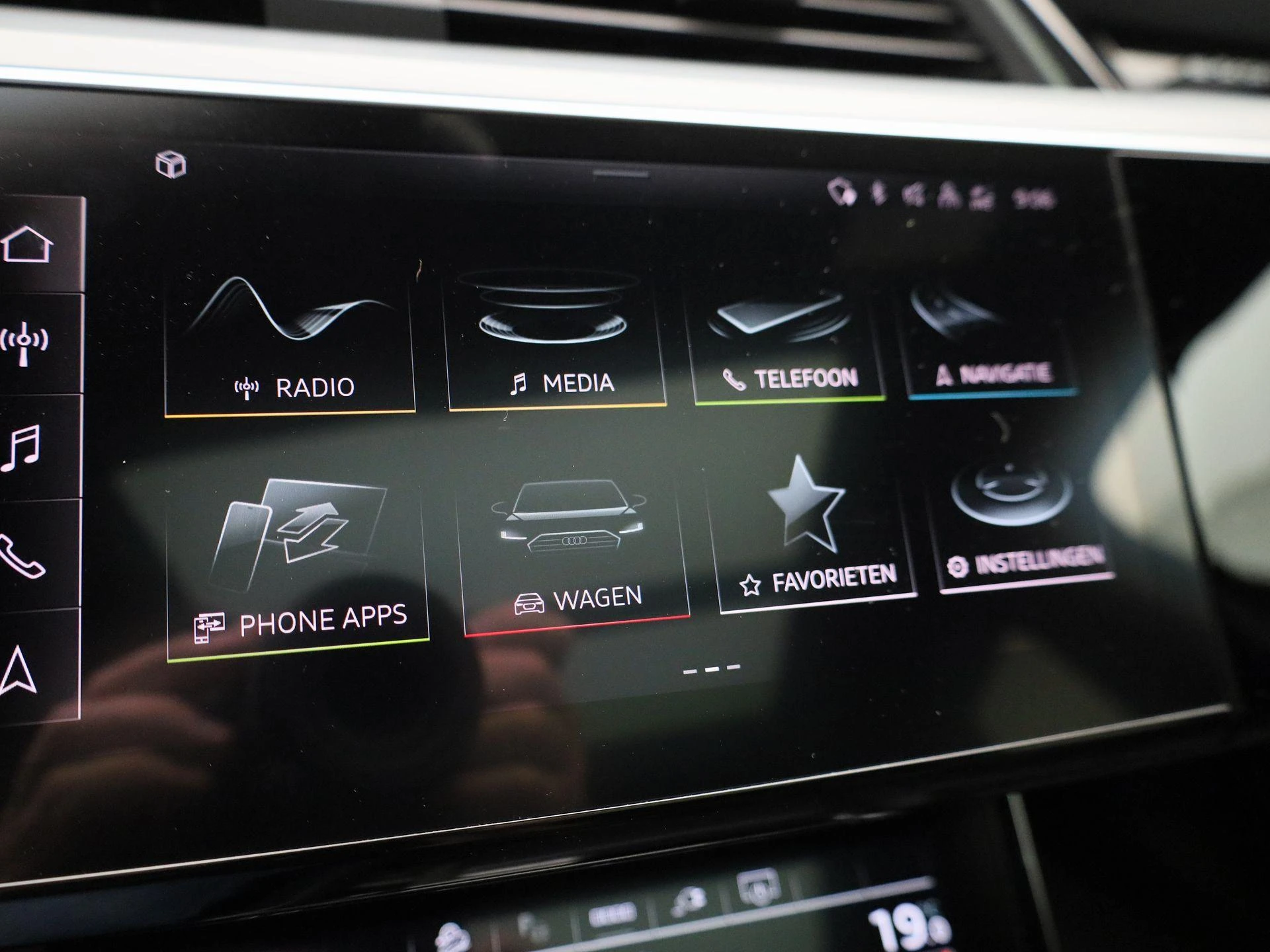 Audi-e-tron-image-21