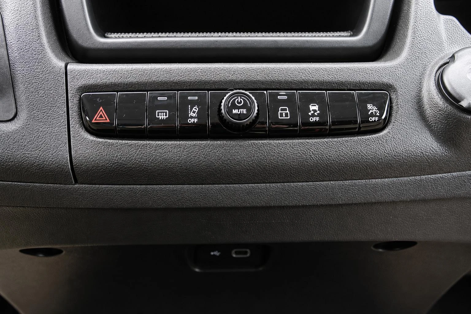 Opel-Movano-e-image-19