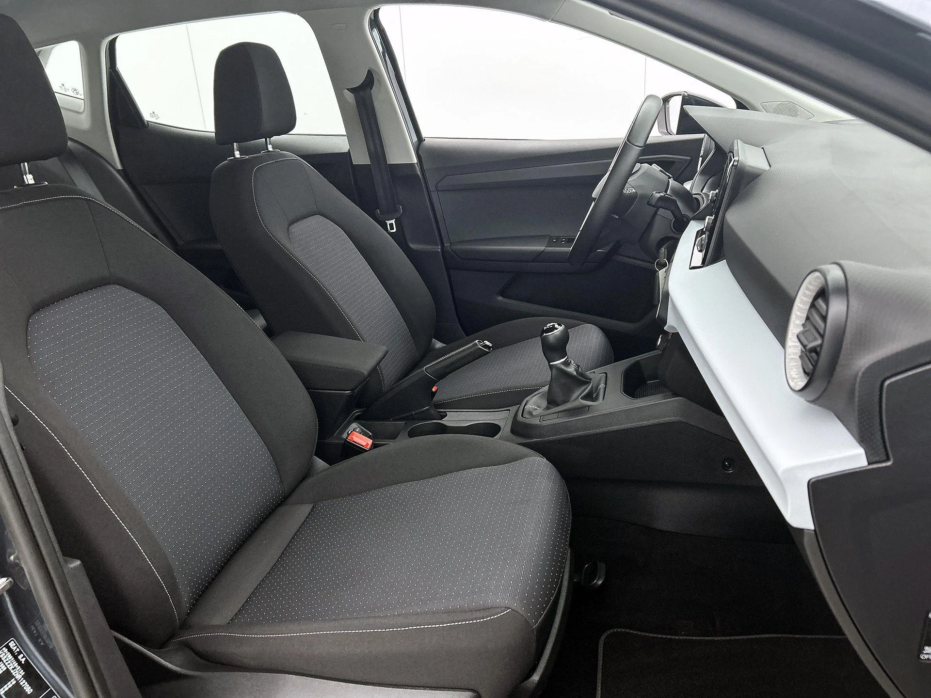 SEAT-Ibiza-image-32