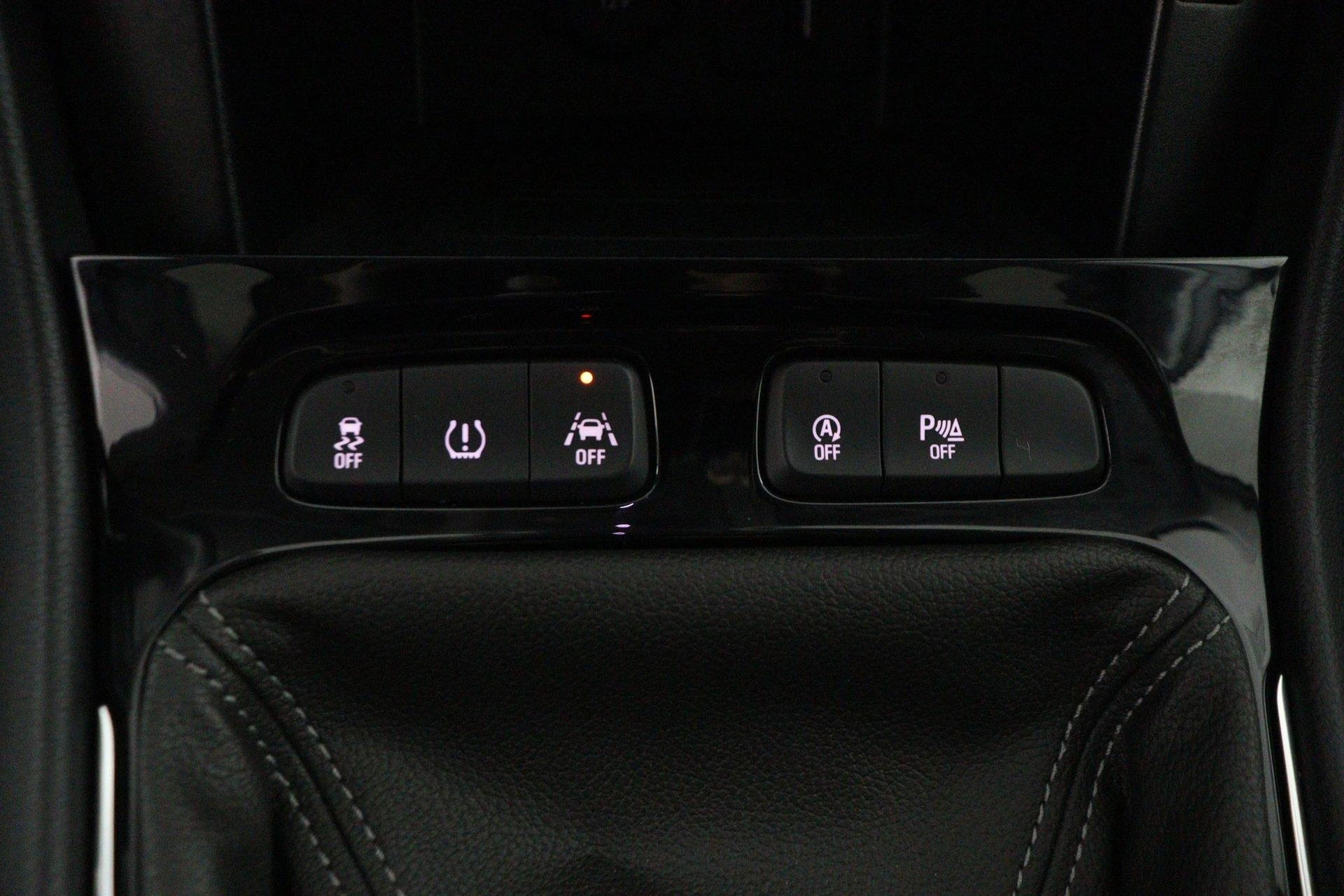 Opel-Grandland X-image-50