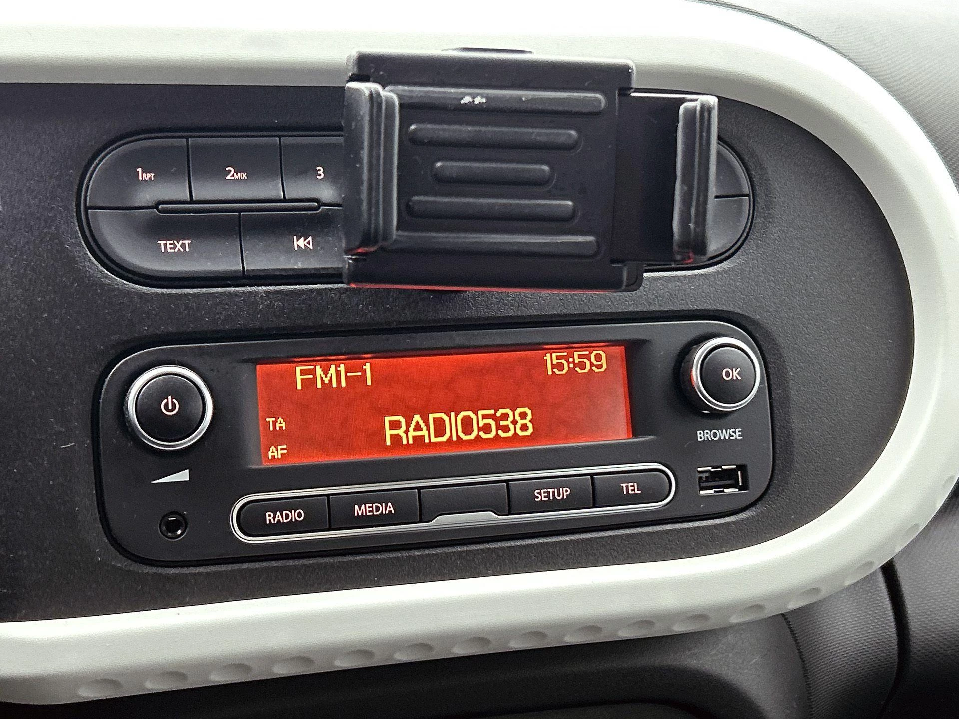 Renault-Twingo-image-26