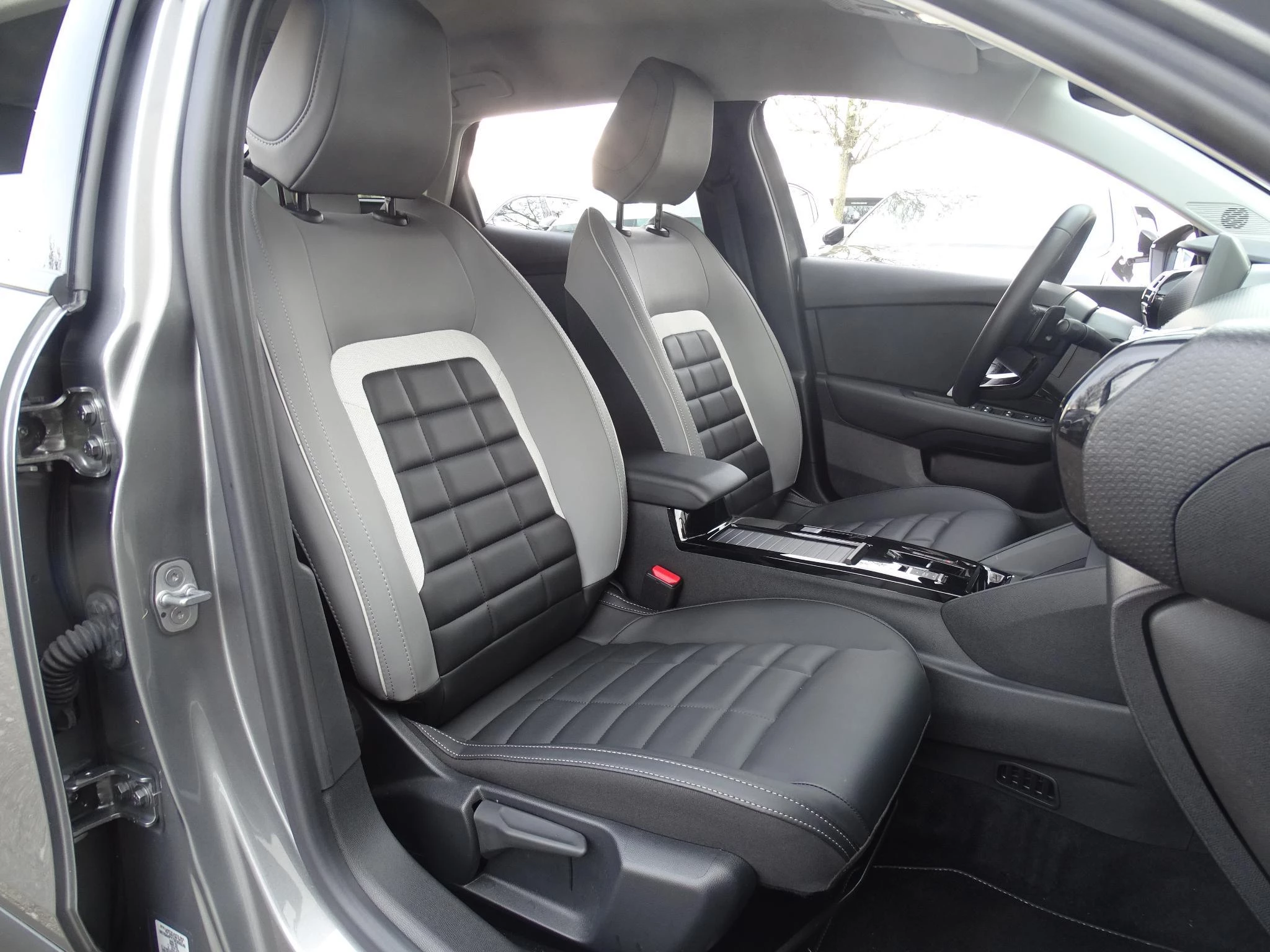 Citroën C4 1.2 Hybride 136 ë-DCS6 MAX