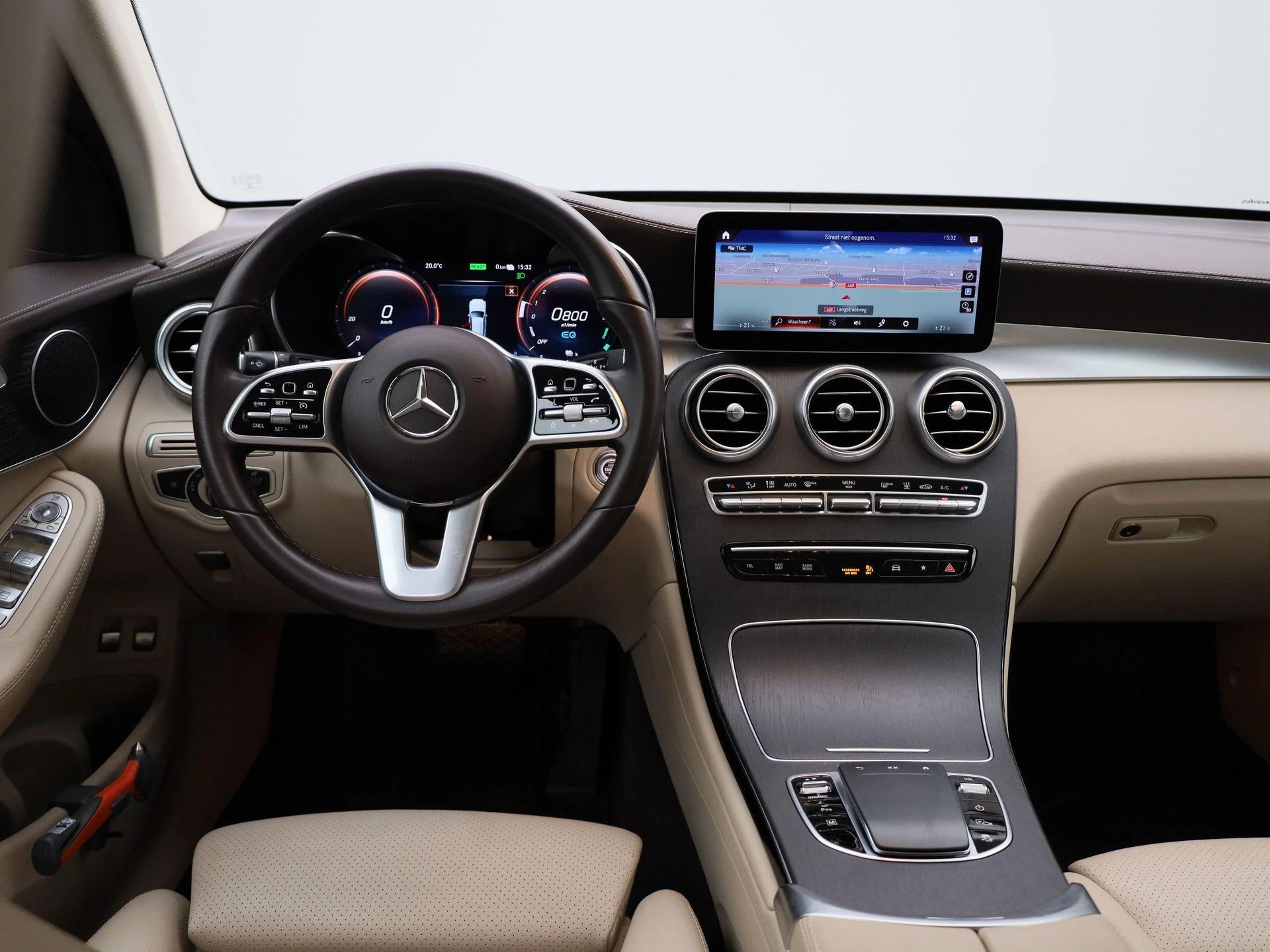 Mercedes-Benz GLC 300e 4MATIC Business Solution