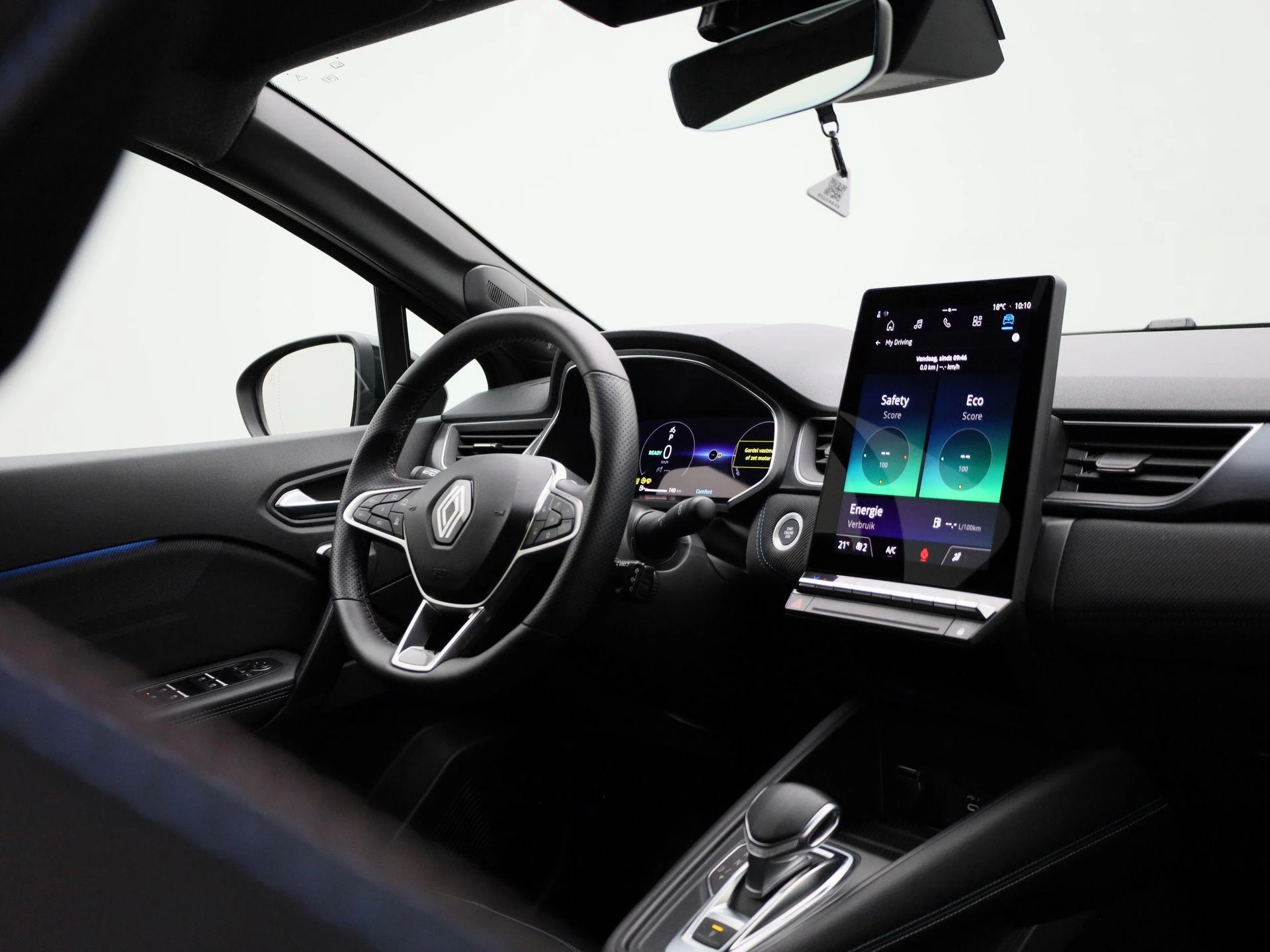 Renault-Captur-image-37