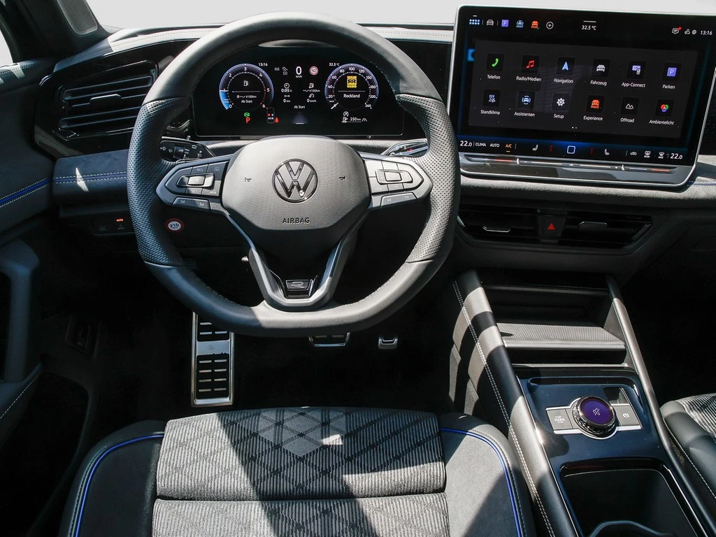 Volkswagen Tiguan R-Line 2.0 l TDI 4M. DSG Pano, Standh., AHK VSA