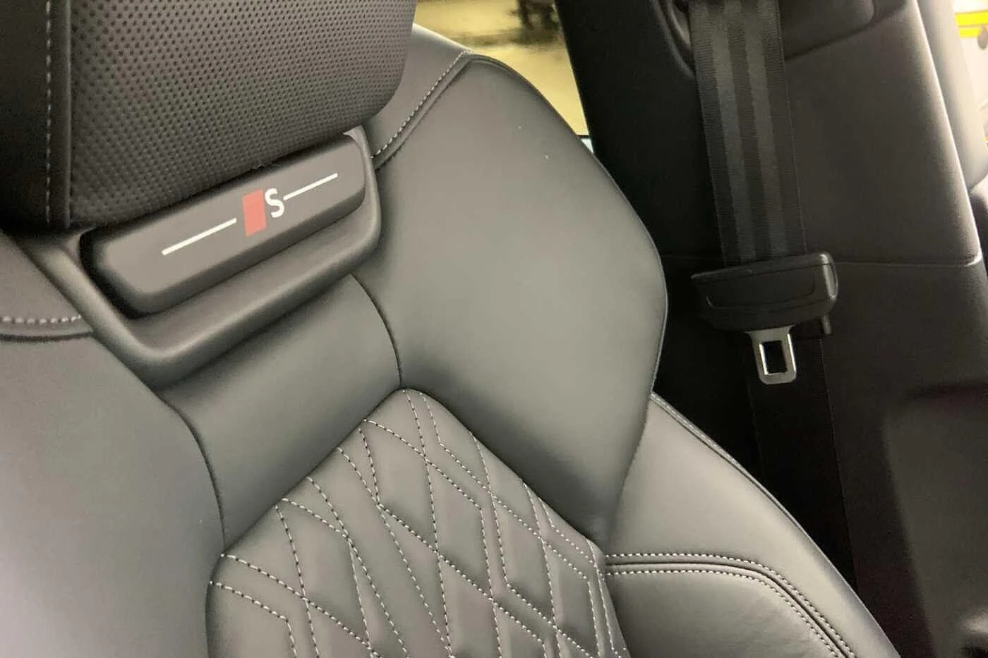 Audi-Q6 e-tron-image-18