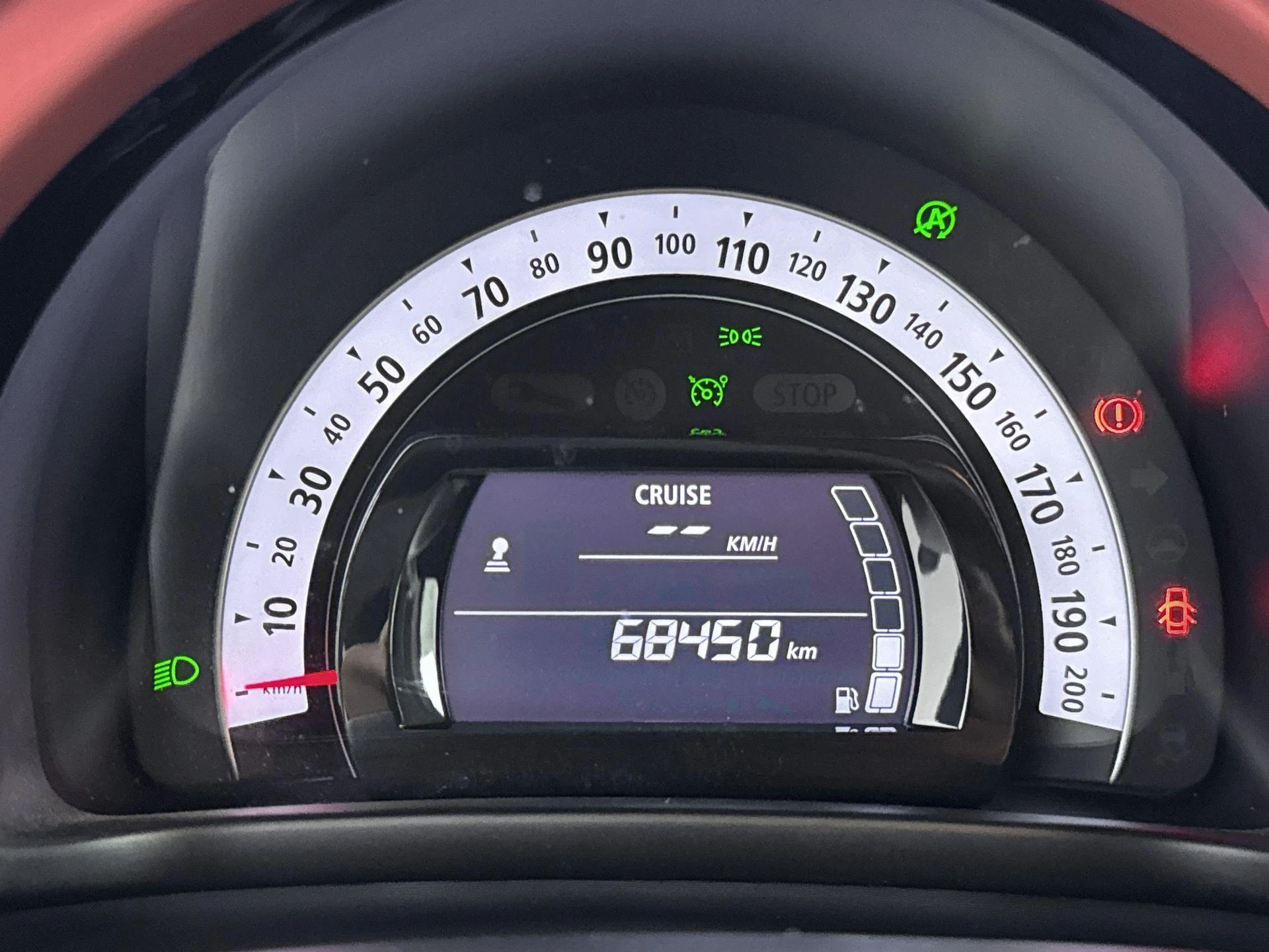 Renault-Twingo-image-8