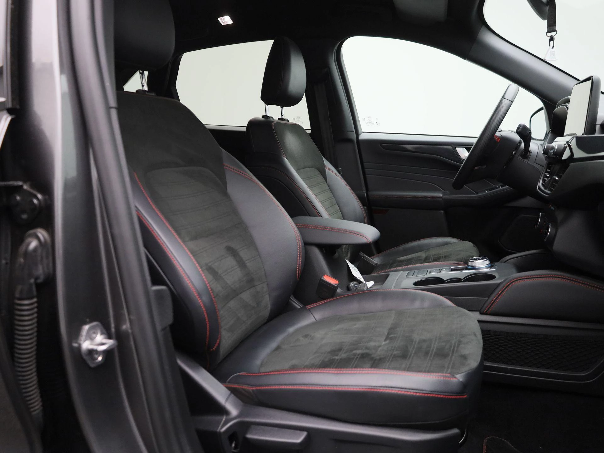 Ford Kuga 2.5i FHEV Aut. 190PK ST-Line X