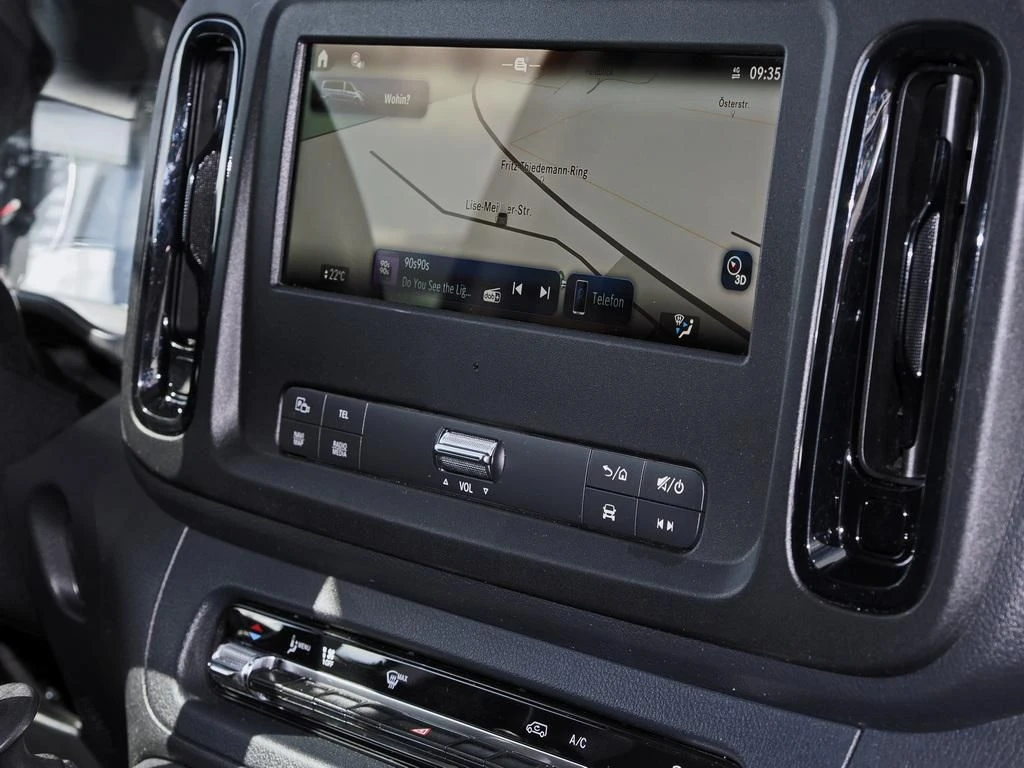Mercedes-Benz-Vito 116-image-9