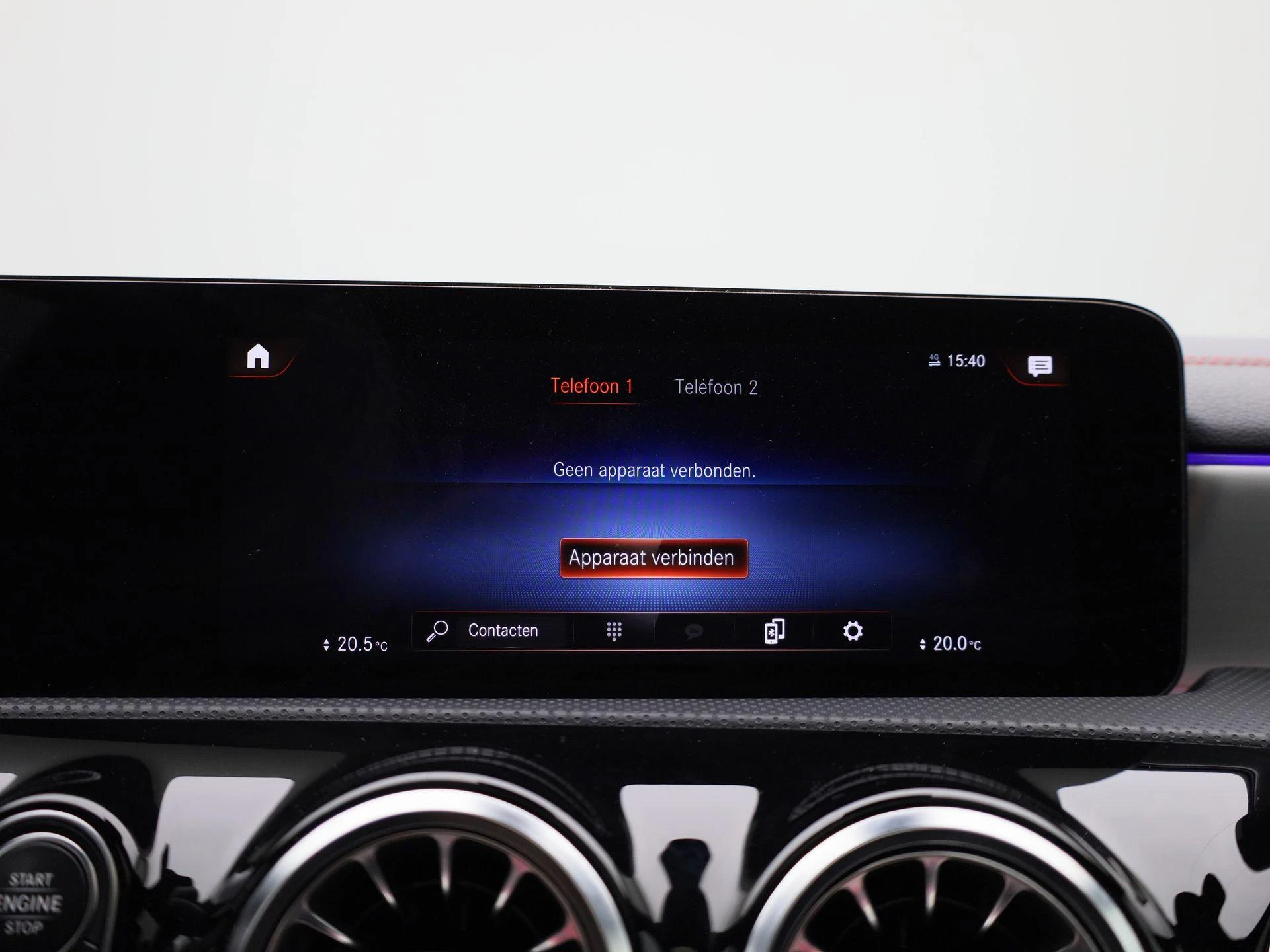 Mercedes-Benz-CLA-image-25