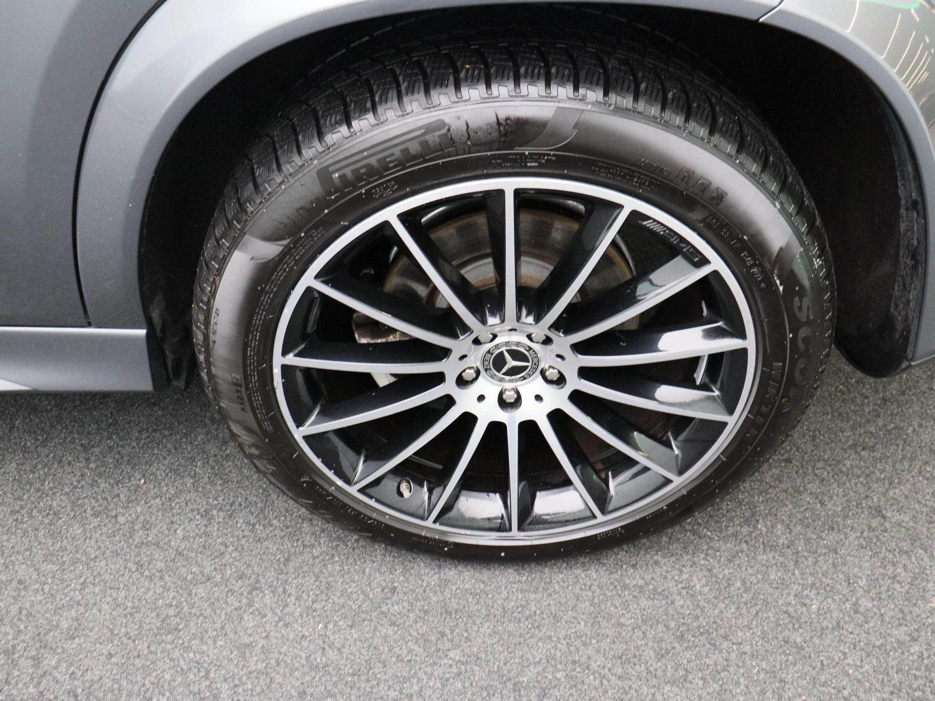 Mercedes-Benz GLE 350 de AMG LINE + LEDER + PANORAMISCH DAK + BURMESTER +