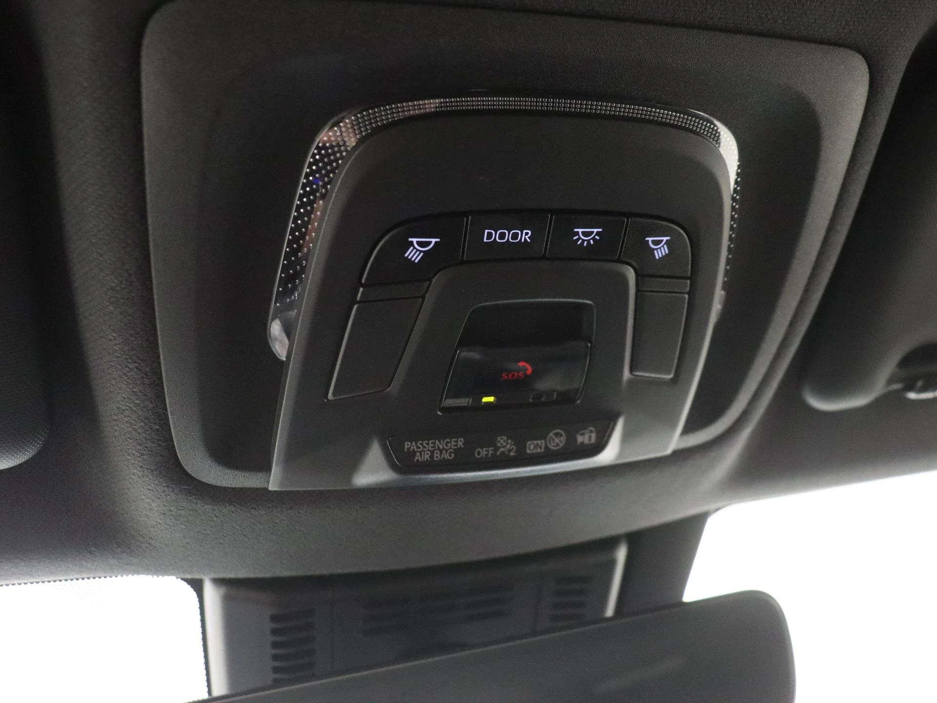 Toyota C-HR 2.0 Plug-in Hybrid 220 Business Plus