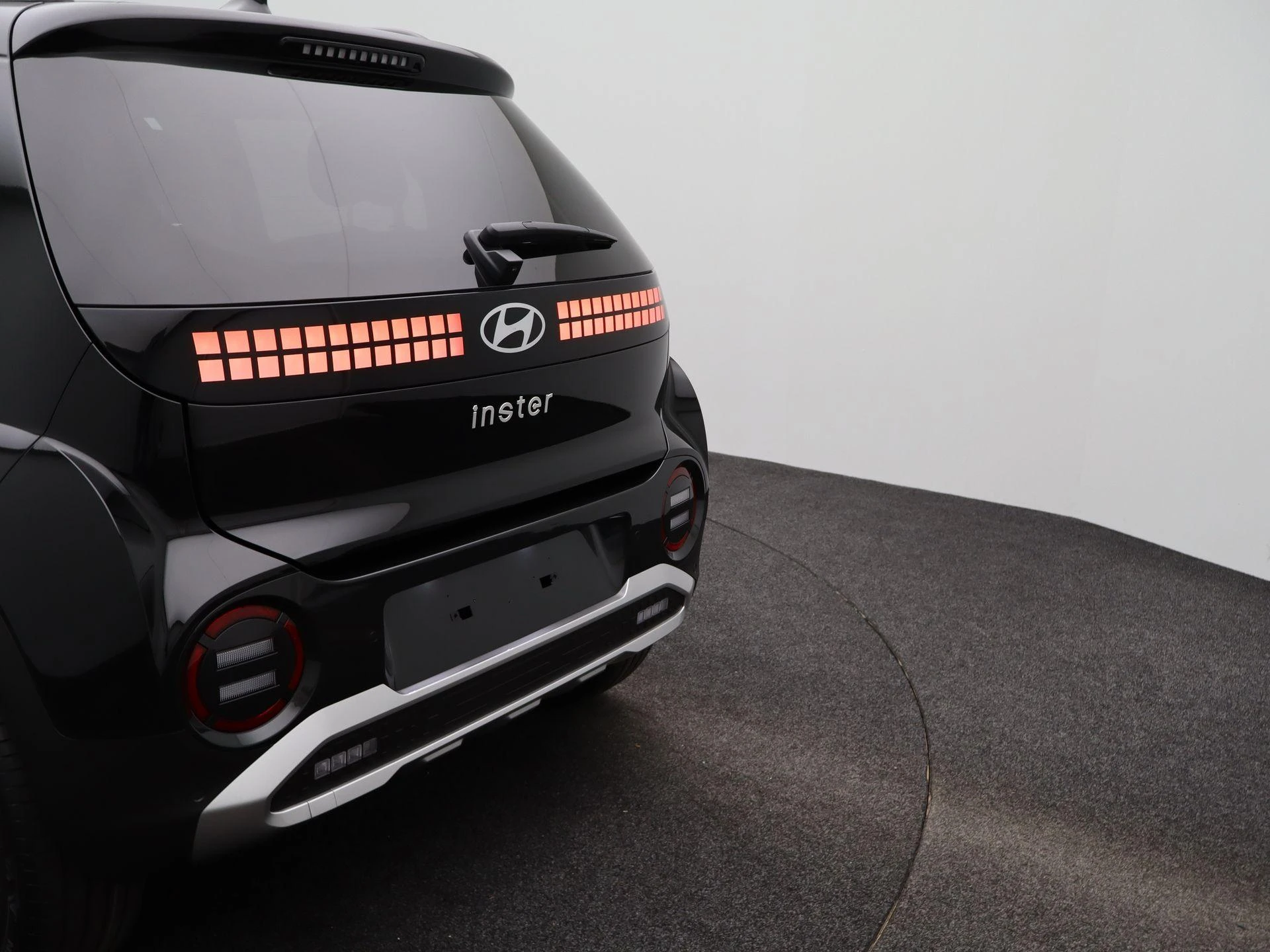 Hyundai-Inster-image-36