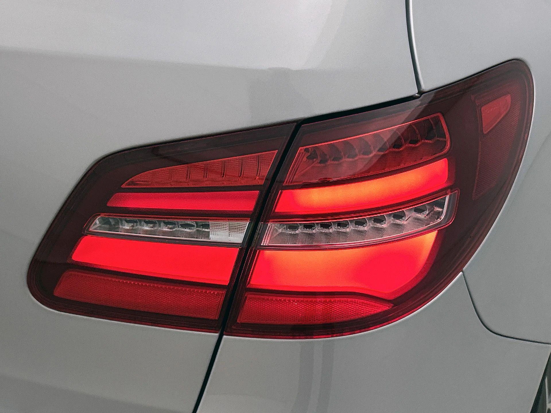 Mercedes-Benz-B-Klasse-image-24