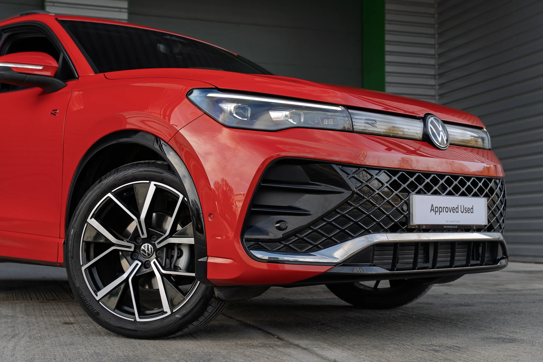 Volkswagen-Tiguan-image-60