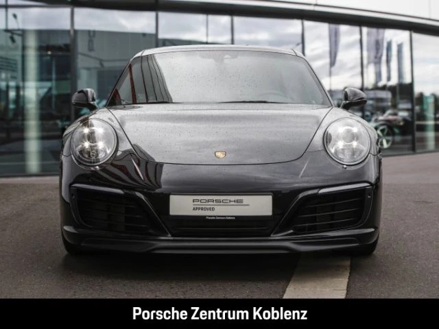 Porsche-911-image-11