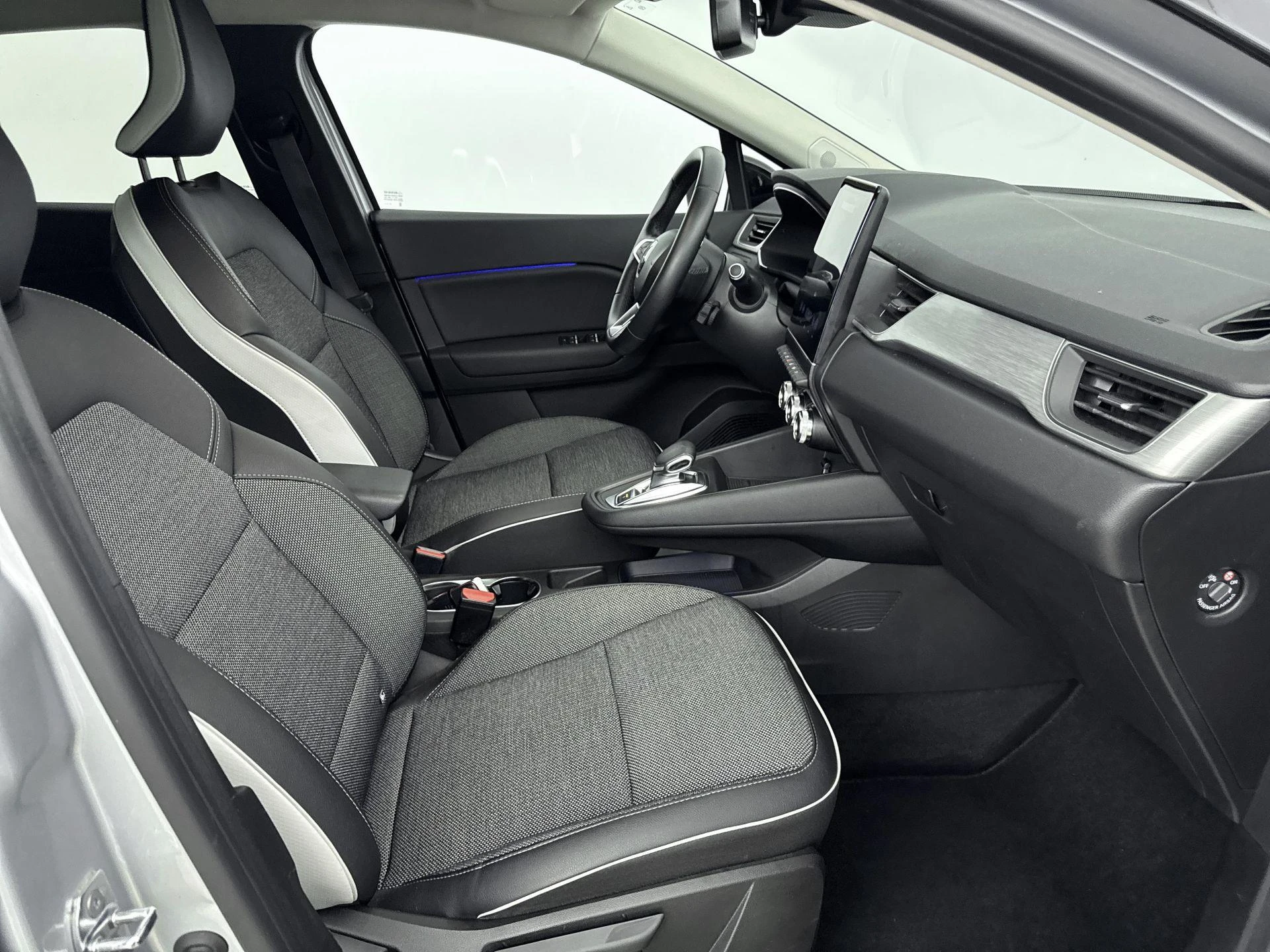 Renault-Captur-image-23