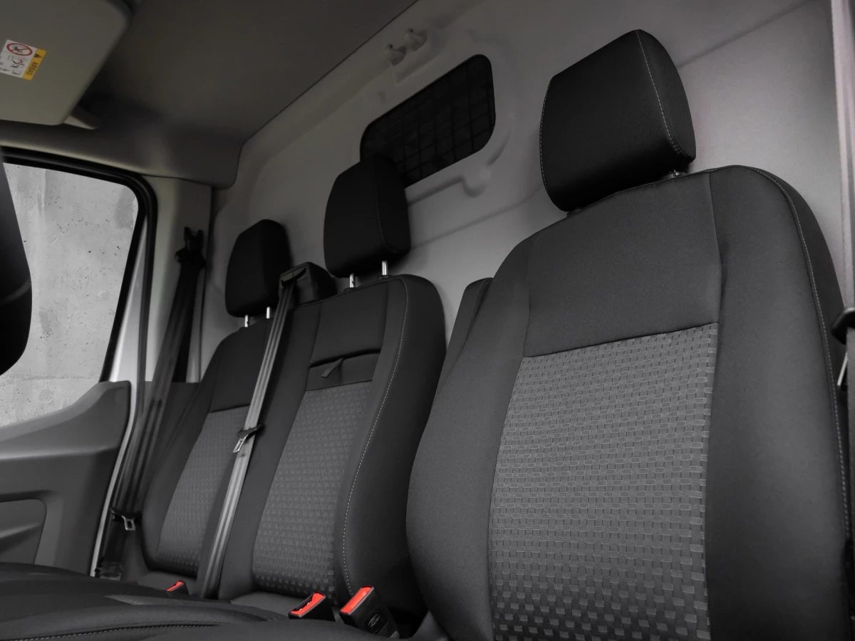 Ford-Transit-image-6