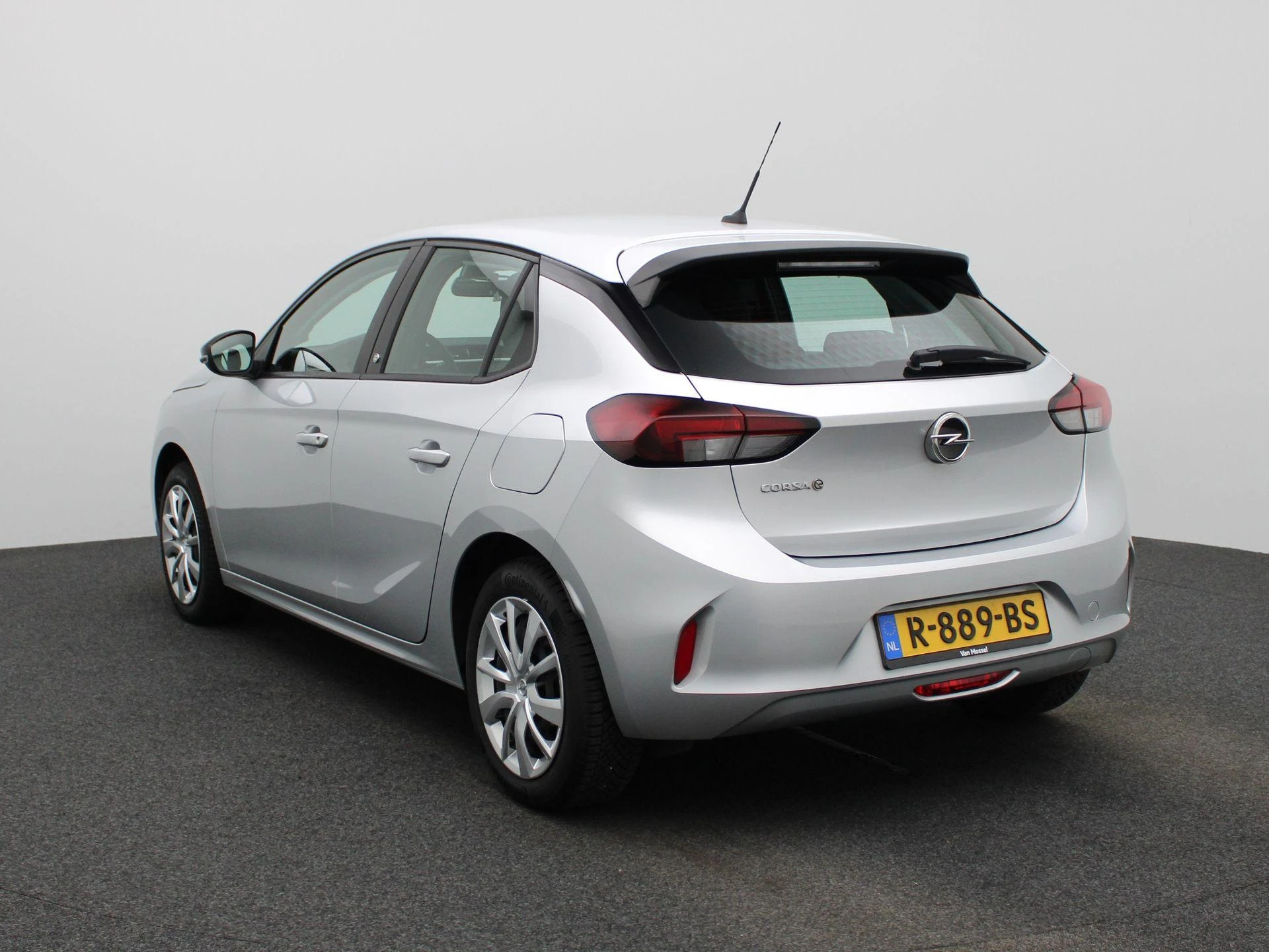 Opel-Corsa-e-image-1