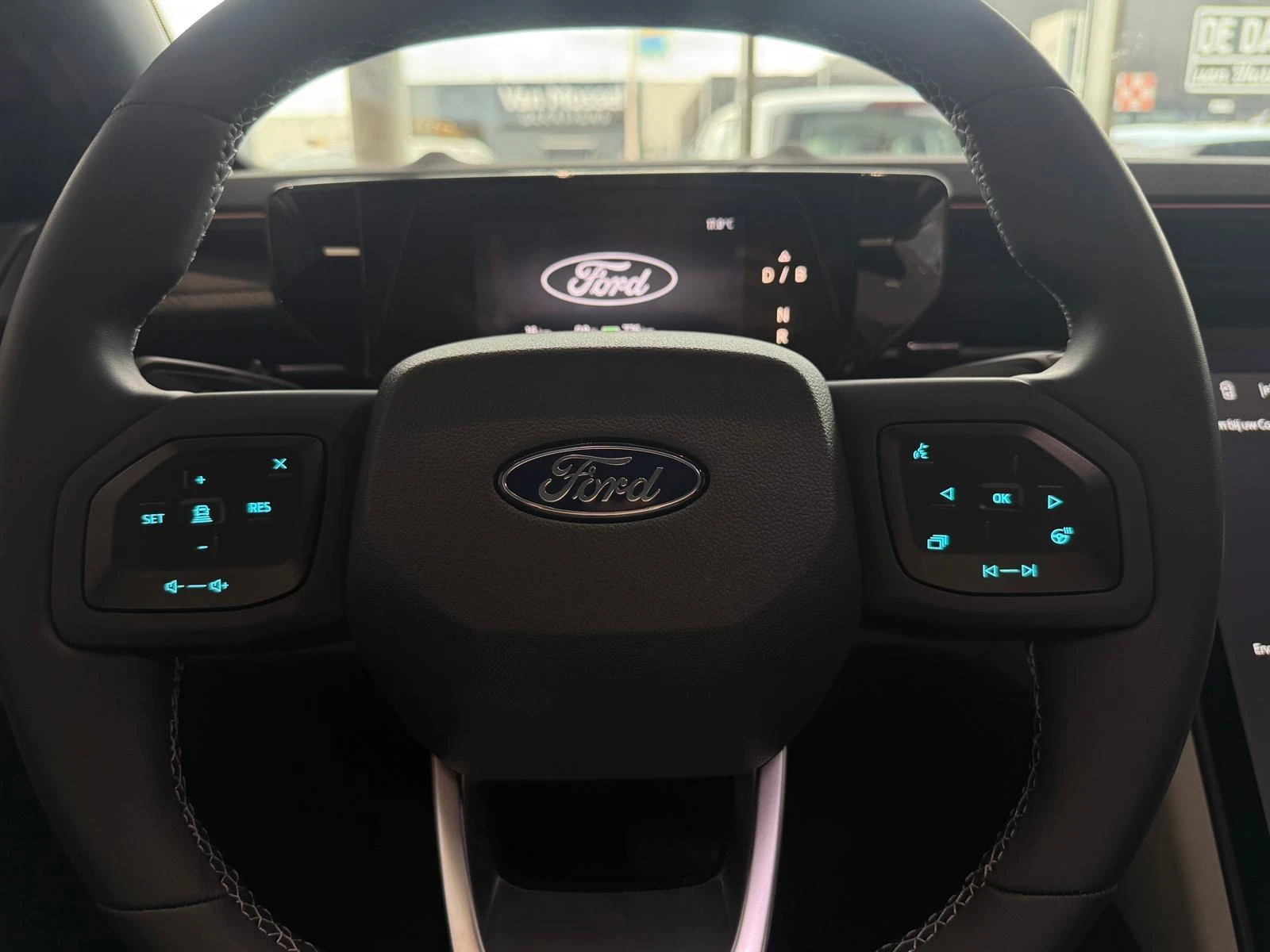 Ford Explorer Premium Extended Range RWD 79 kWh